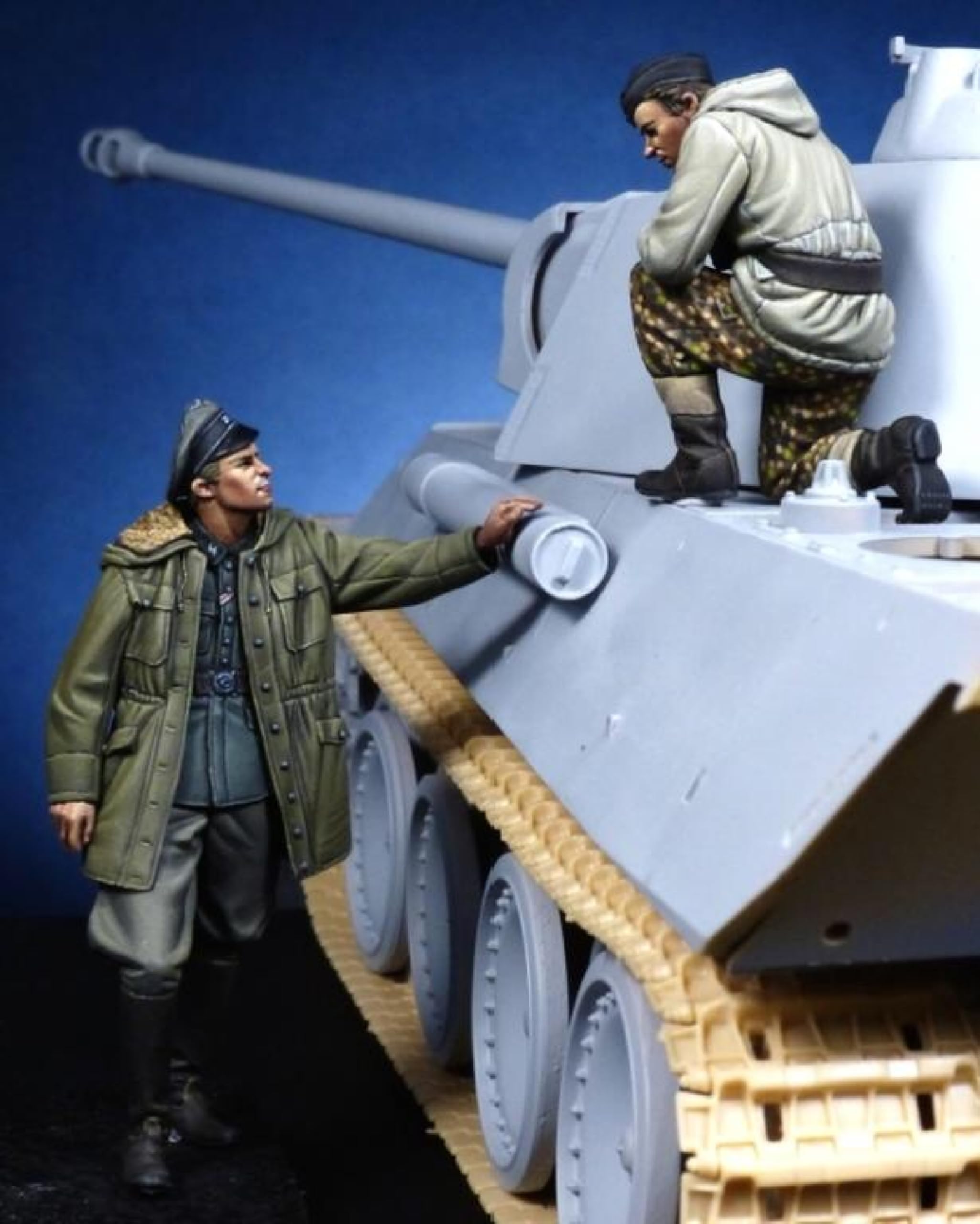 TRUEGRIS 1/35 WWII German Tank Soldier Resin Model Kit Unpainted and Unassembled (4 people, no tank) //k5w3J8