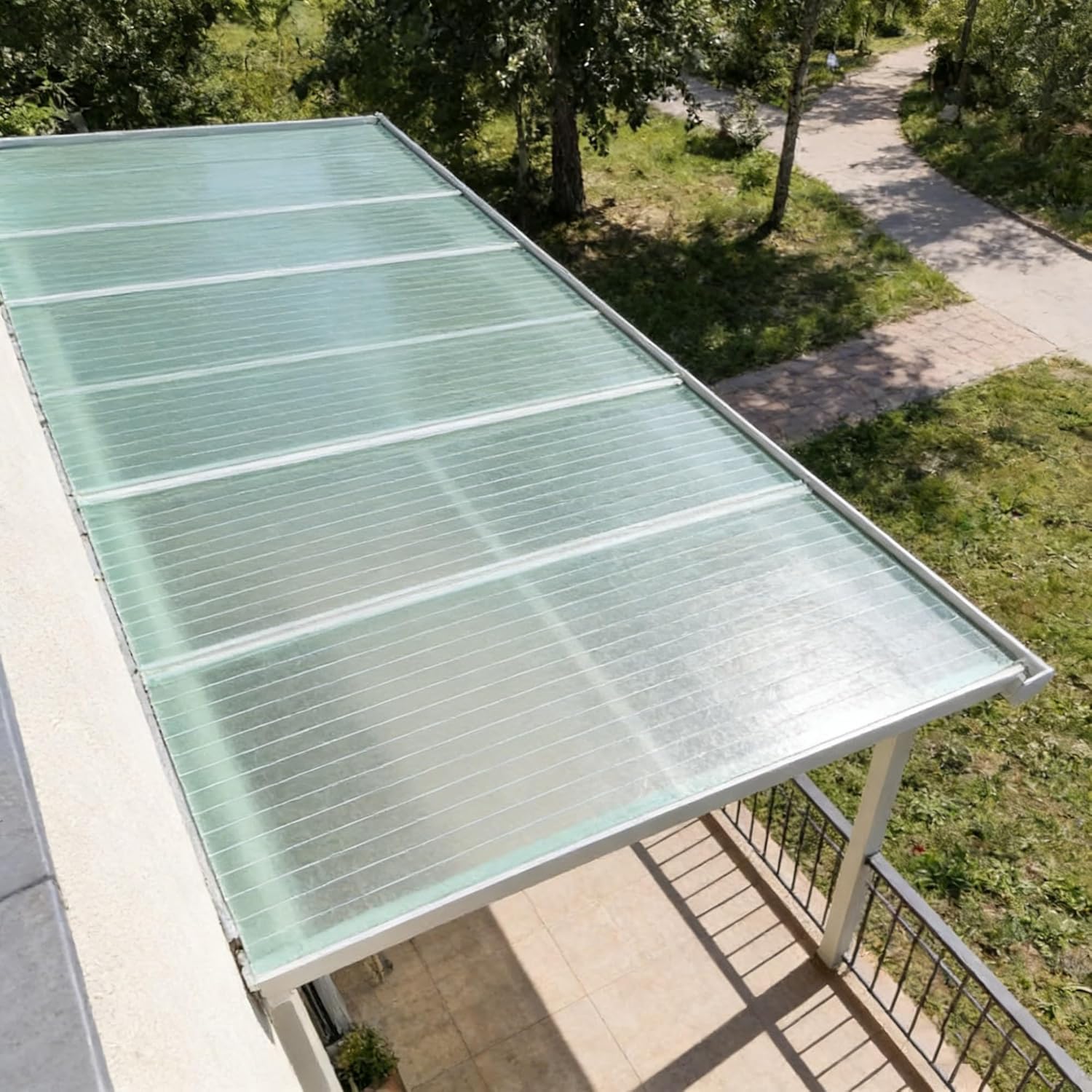 Polycarbonate Roofing Sheet Rainproof Clear Greenhouse Panels Insulation Transparent Plastic Sheet for Outdoor, Greenhouses, Sheds, Carports, Easy to Cut(0.6x4m/1.97x13.12ft)