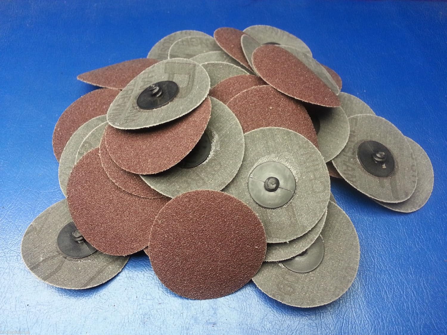 50PC 3" 60 GRITS SANDING CONDITIONING DISC FITS ROLOC