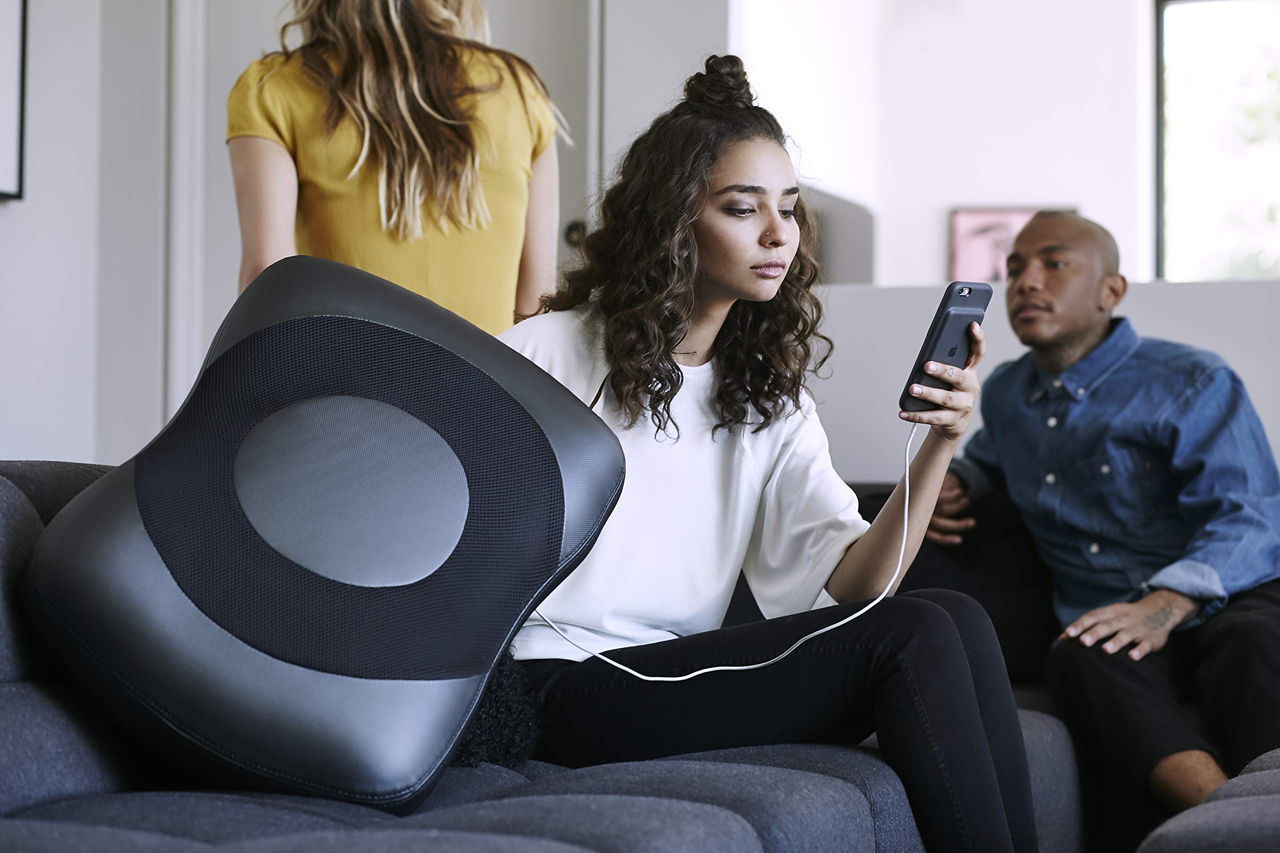 kushion speaker pillow