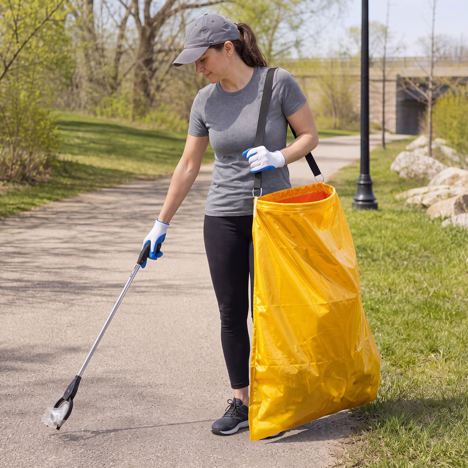 Faccito Lot de 2 sacs à litière avec bandoulière - Support de sac poubelle en vinyle - 1,2 m³ - Ne se plie pas - Portable - Pour terrasse, cour, jardin (jaune)