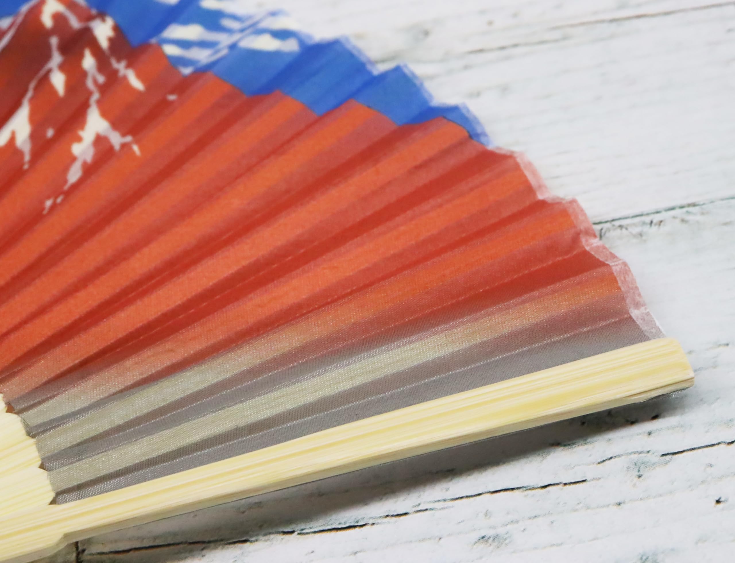 Amazon.co.jp: 日本のお土産 扇子 赤富士 : ファッション