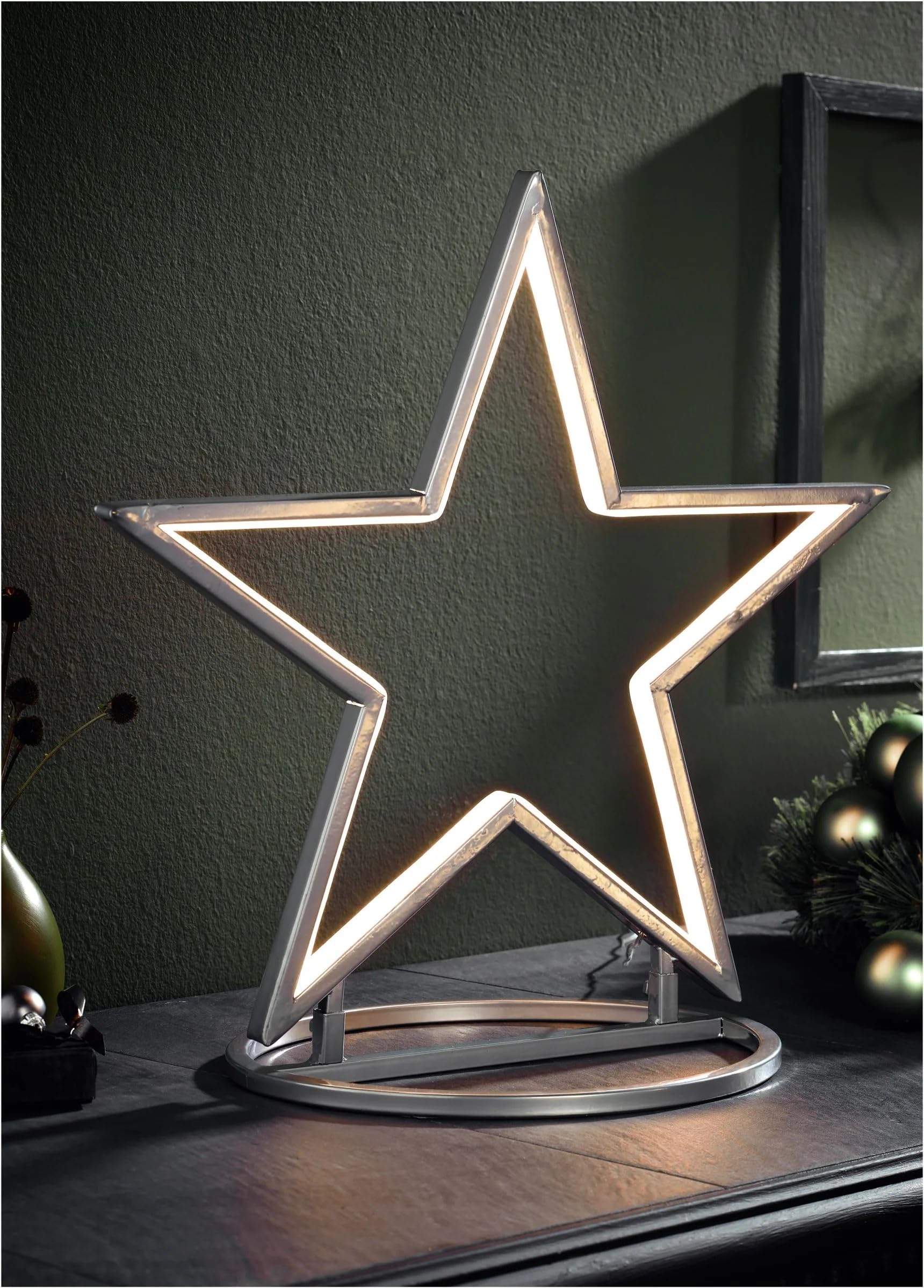 42 North 18" Outdoor Christmas Star Warm White LED Lighted Star with Circle and Spiked Base, Indoor Christmas Tree Star, IP44 Waterproof with Timer, Holiday Decor Star Lights
