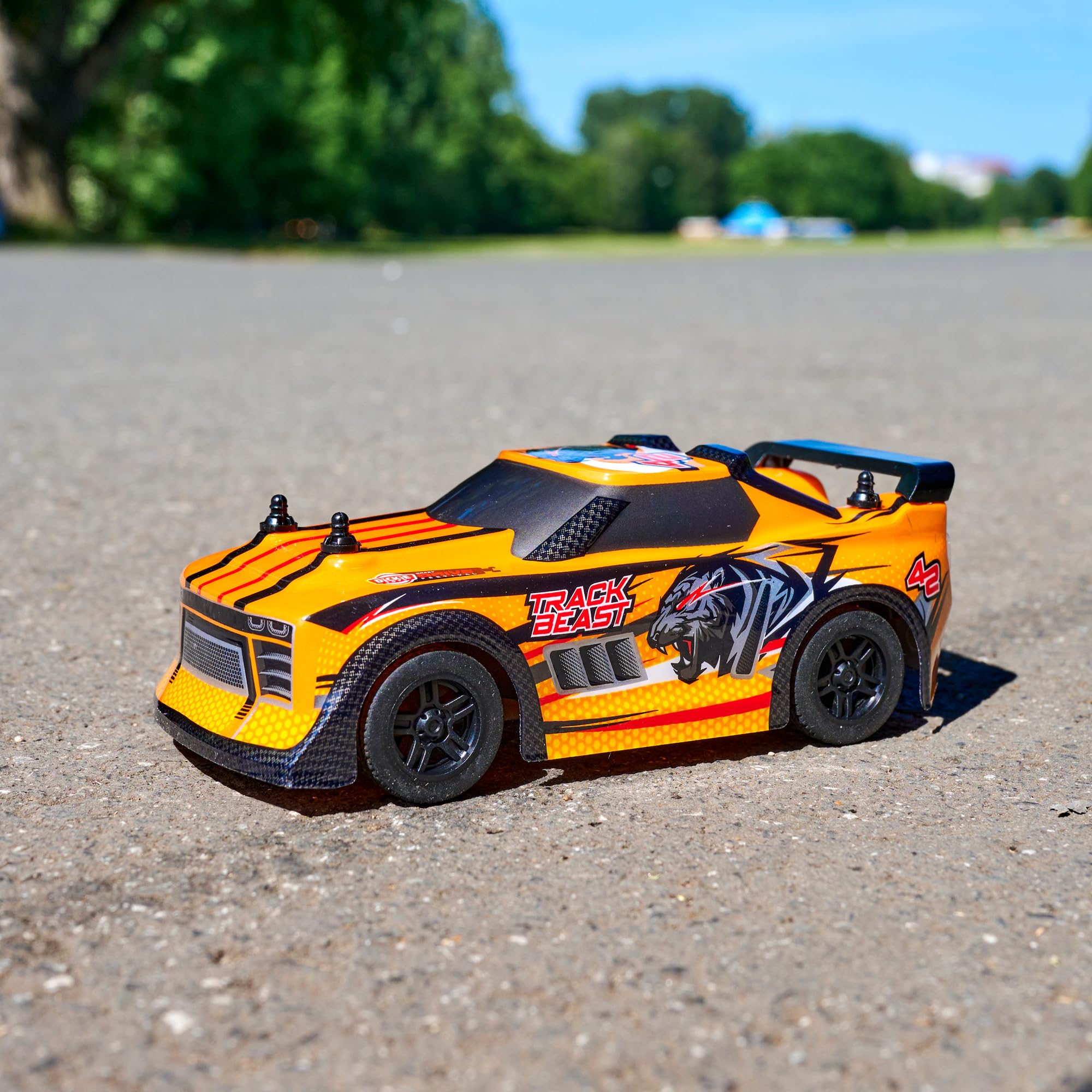 Amazon.com: Dickie Toys - Remote control car for children from 6