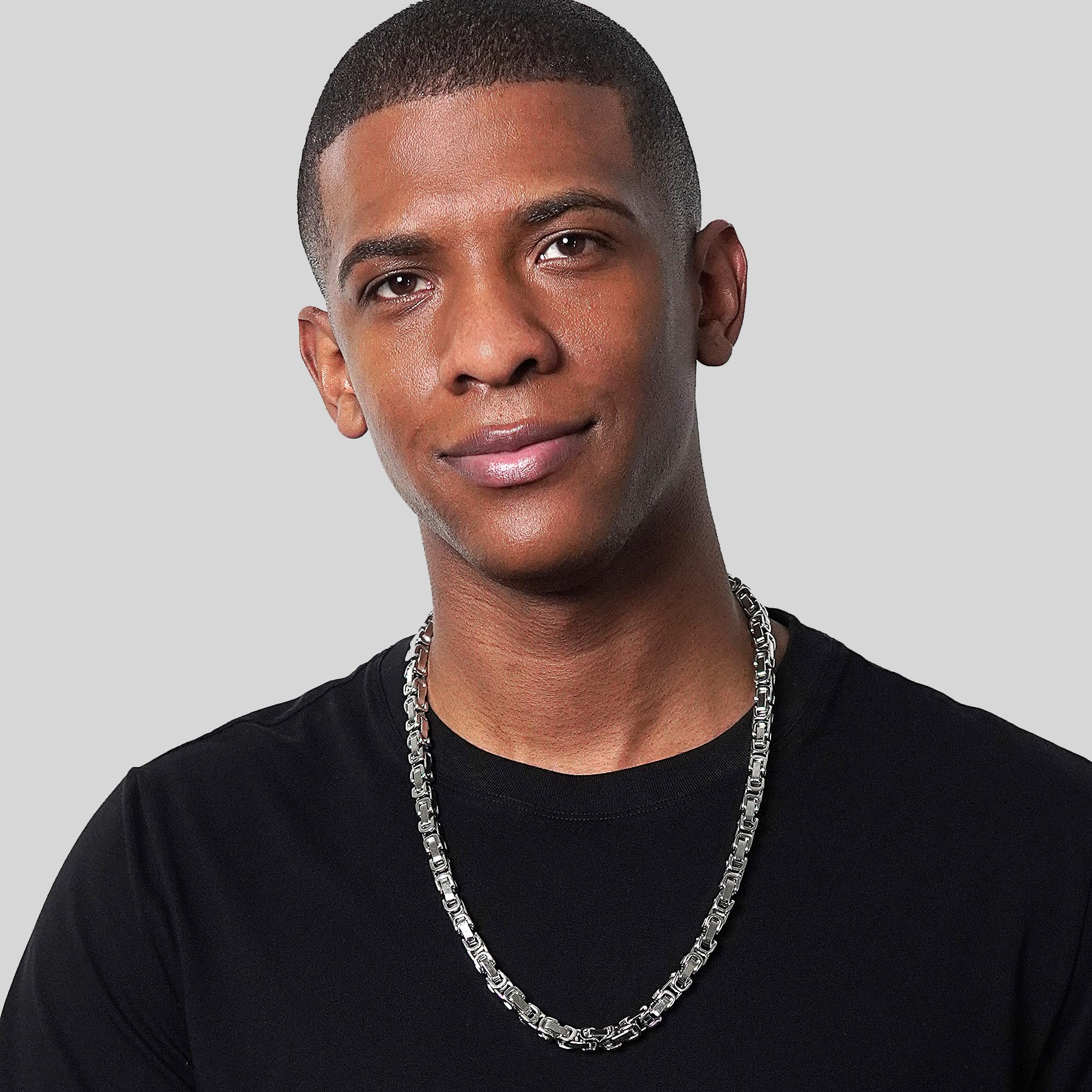 Invicta Jewelry Stainless Steel Necklace for Men, Polished Byzantine Chain (8mm) - 26-Inch