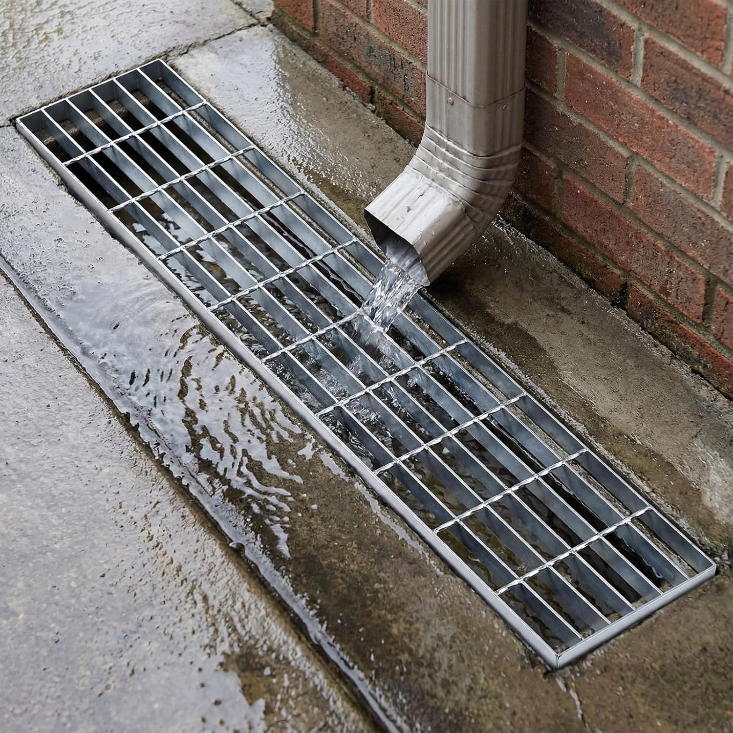 Moxweyeni Galvanized Steel Mental Driveway Trench Grate -39.4x7.9 in. Metal Channel Drain Grate, Heavy-Duty Outdoor Drain Cover for Concrete Floor Yard Driveway Garage Concrete Floor