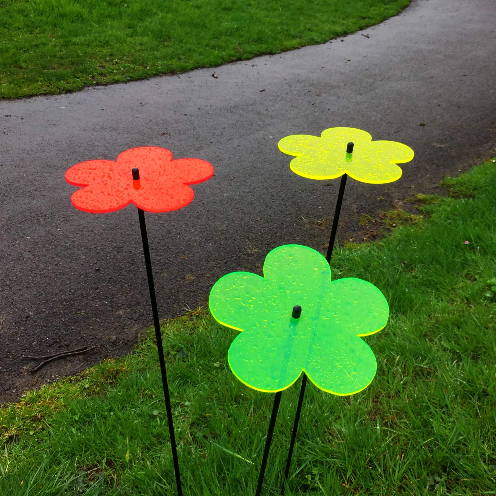 SunCatcher Garden Decor Ornaments Blossom Set of 3 Large Garden Stakes 75cm, 29.5 inch high Indoor Outdoor Yard Accessory - Image 2