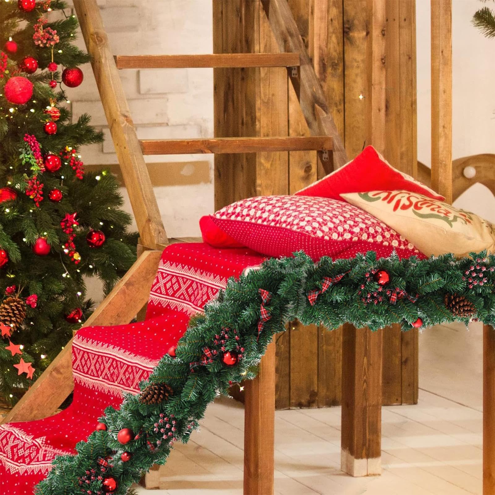 Künstliche Kieferngirlande 2,70 Meter Rote Beeren Kranzschmuck | Kamin Girlande Weihnachten mit Schleife Für Geburtstag Kamin Hochzeit Party Feiertag Winterfest Treppengeländer