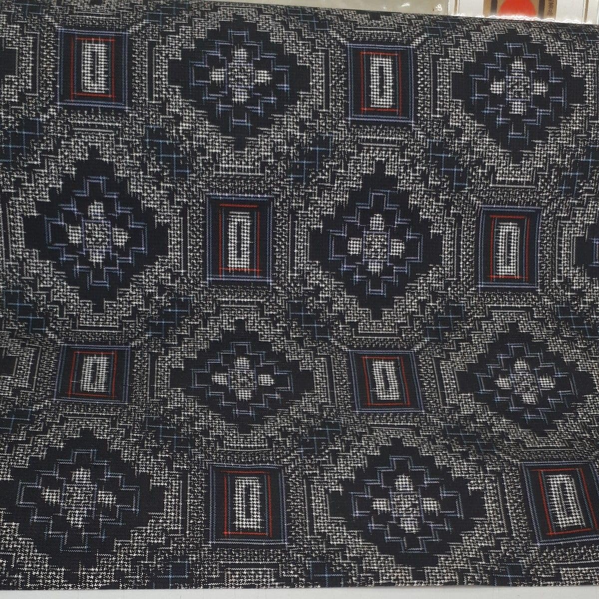 本場　村山大島紬　反物　着物　正絹 Amazon.co.jp: 村山大島紬 伝統工芸品 反物 正絹 絹100% 長さ20.5m