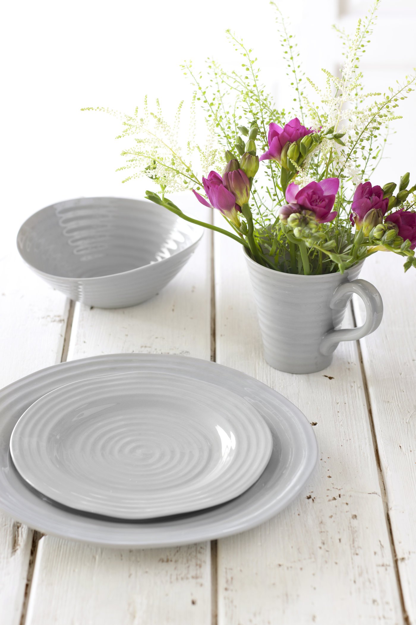 Portmeirion Sophie Conran Celadon Cereal Bowl Set of 4 product thumbnail 3