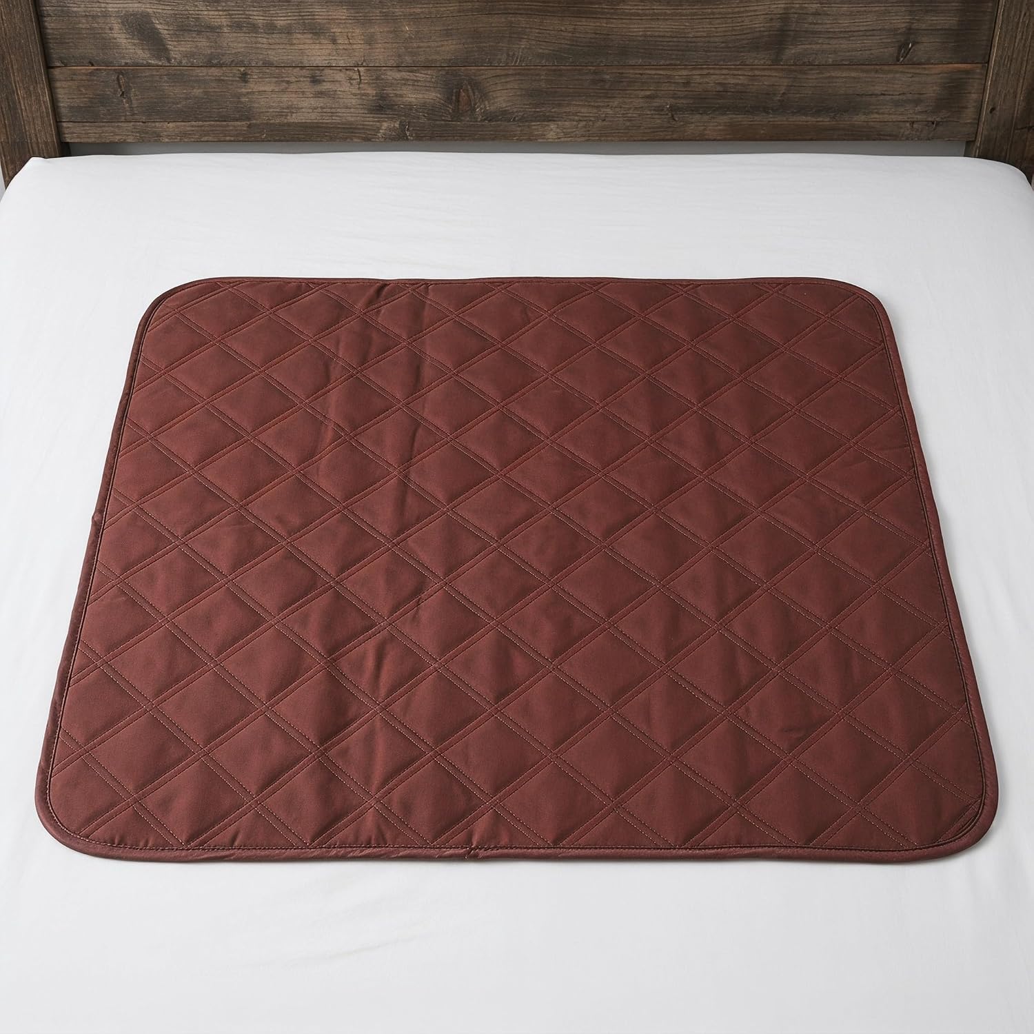 Artibetter Waterproof Chair Pads for Incontinence 22x21 Reusable Washable Non-Slip Seat Protector Pads Chair Cover Cushion for Wheelchair Beds Recliner Car Adults Senior Pets