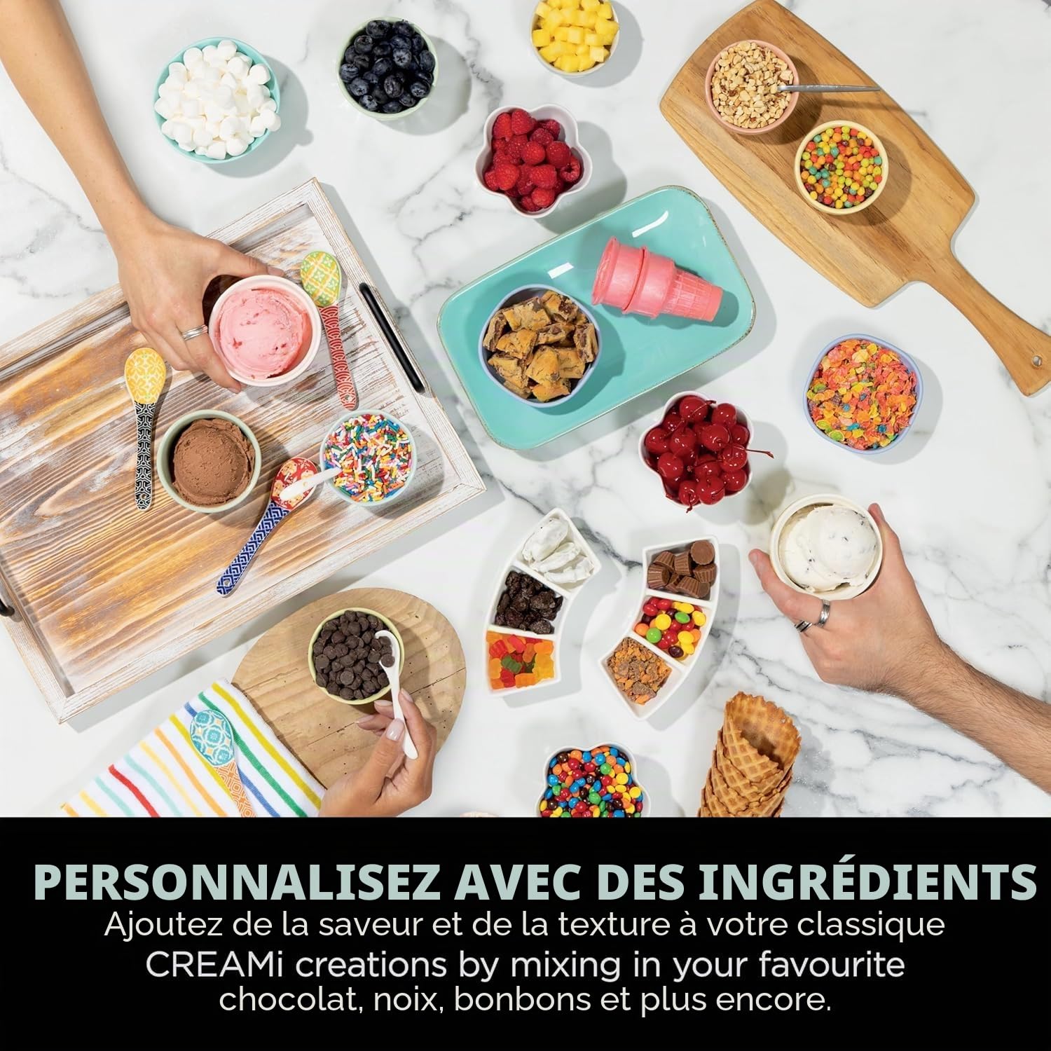 Ninja CREAMi NC701UK Swirl Machine à crème glacée avec 2 bacs 13 fonctions pour faire de la crème glacée, du gelato, du sorbet, des milkshakes et plus encore, option de mélange, argent platine