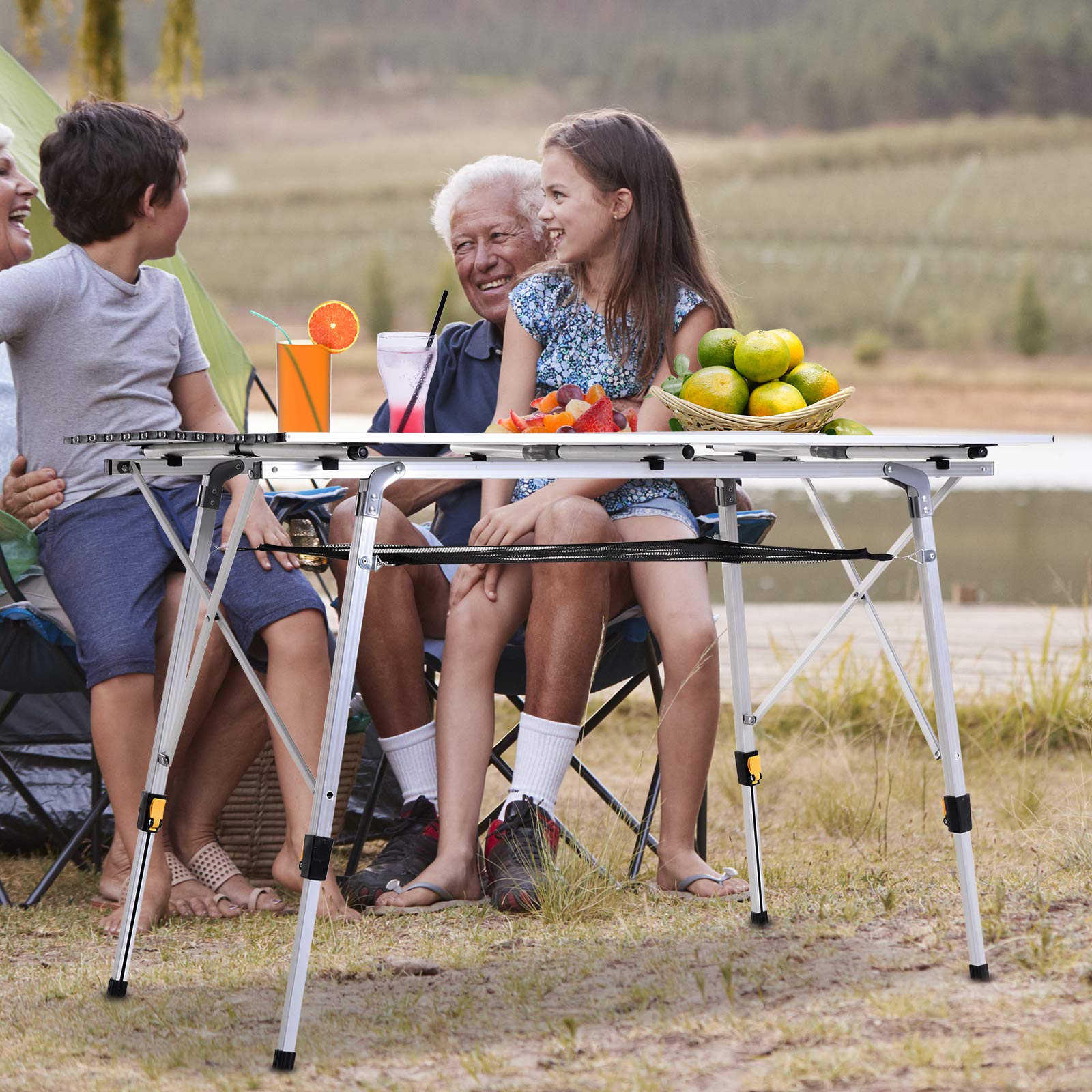 Outsunny Tavolo da Campeggio Pieghevole Multifunzione in Alluminio con Custodia e Altezza Regolabile Sostiene Fino 40 kg