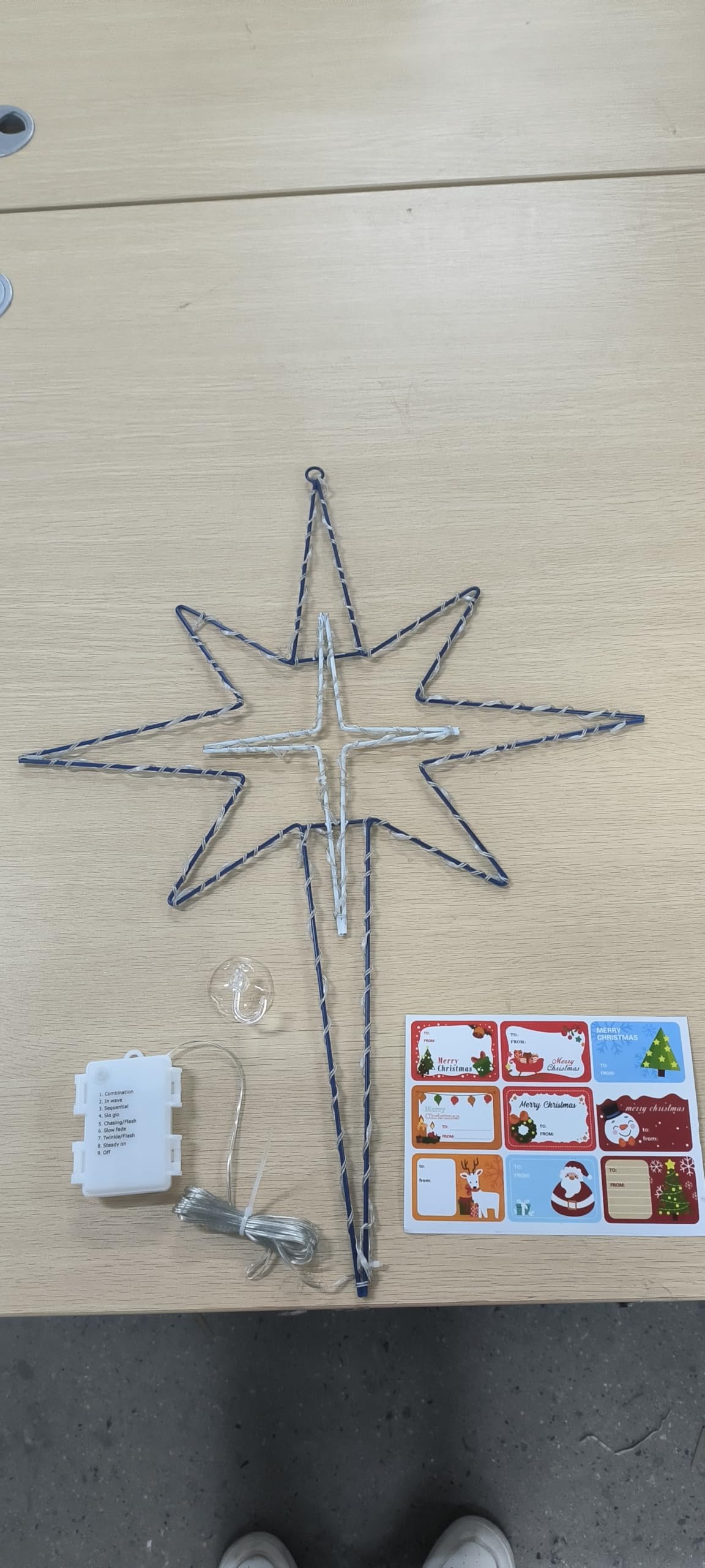 Hiboom Grande décoration de fenêtre de Noël de 61 cm, 8 modes, silhouette de fenêtre avec minuterie, étoiles lumineuses Bethléem à piles pour fenêtre en vacances de Noël