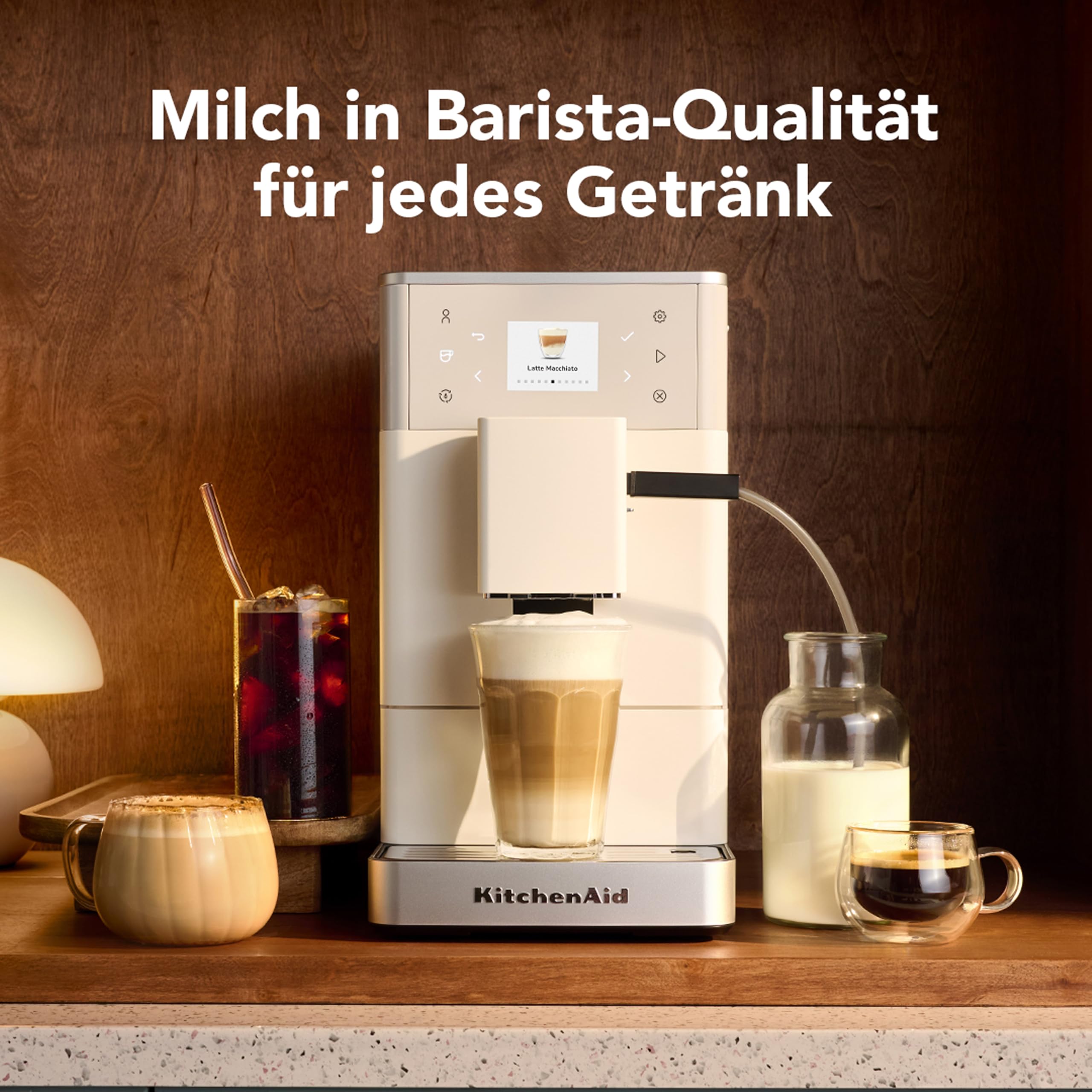 KitchenAid KF3 Kaffeevollautomat, AutoMilk-System, IntelliGrind-Mahlwerk, 15+ Rezepte, Iced Coffee, 6cm Farbdisplay, 15-18 Bar, Porzellanweiß | AutoMilk-System, IntelliGrind-Mahlwerk, 15+ Rezepte, Iced Coffee, 6cm Farbdisplay, 15-18 Bar