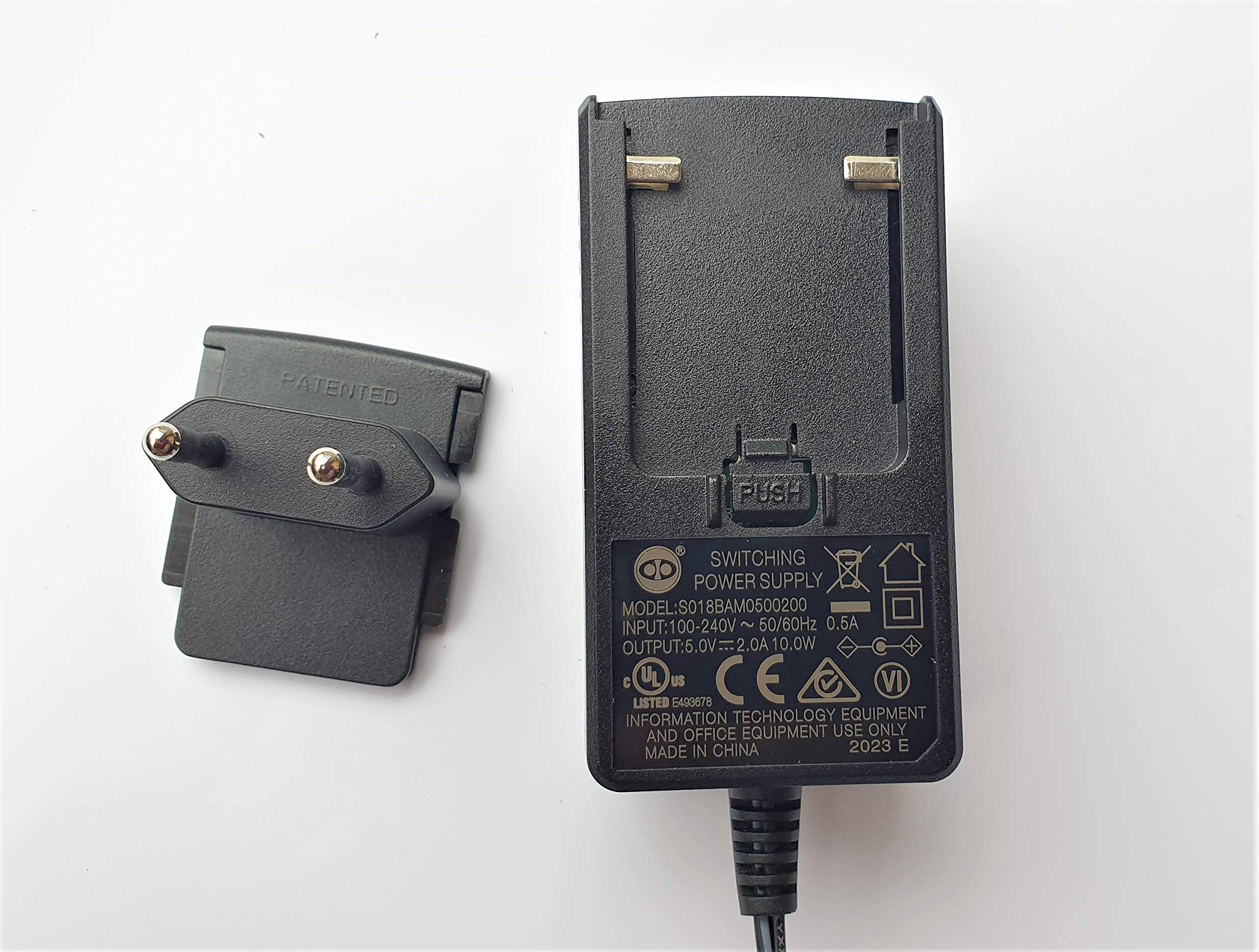 Snom 10W Power supply for all the SNOM Desk Telephones, EU; 4325, Negro