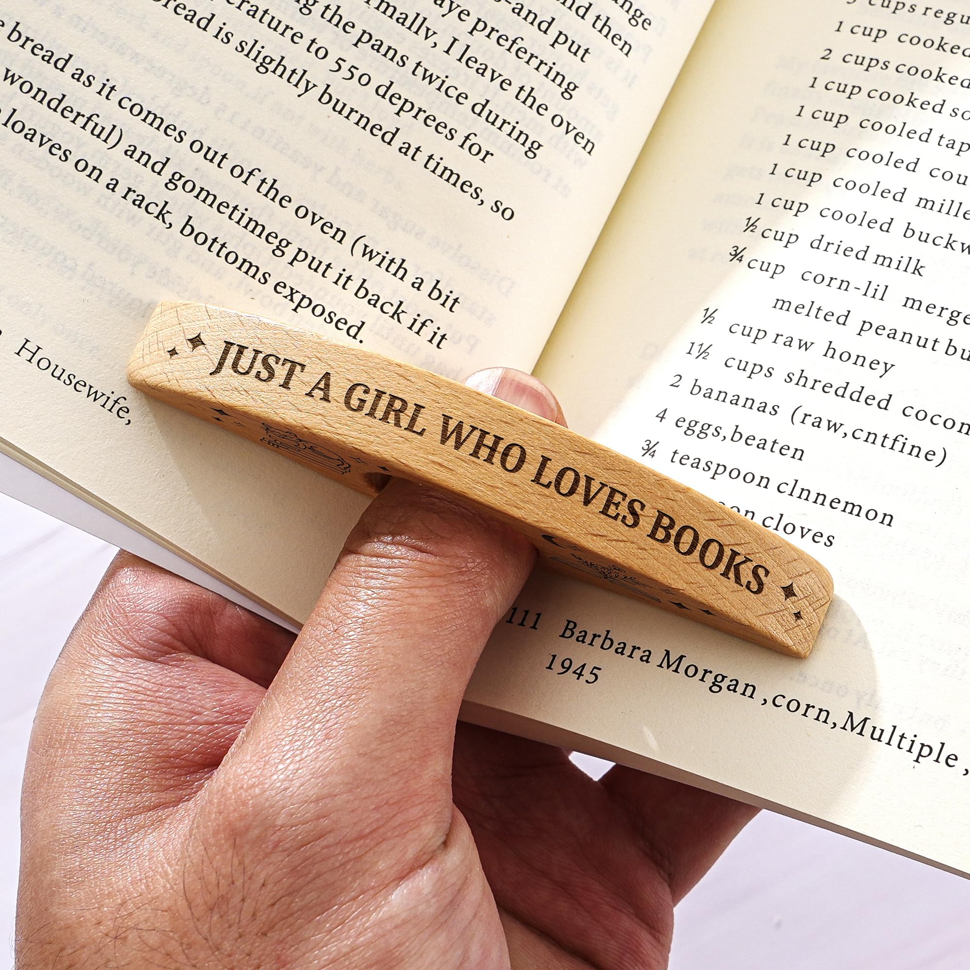 Custom Thumb Book Page Holder -JUST A Girl WHO Loves Books Personalised Wooden Thumb Page Holder for One-Handed Reading, Gift for Teachers and Book Lovers