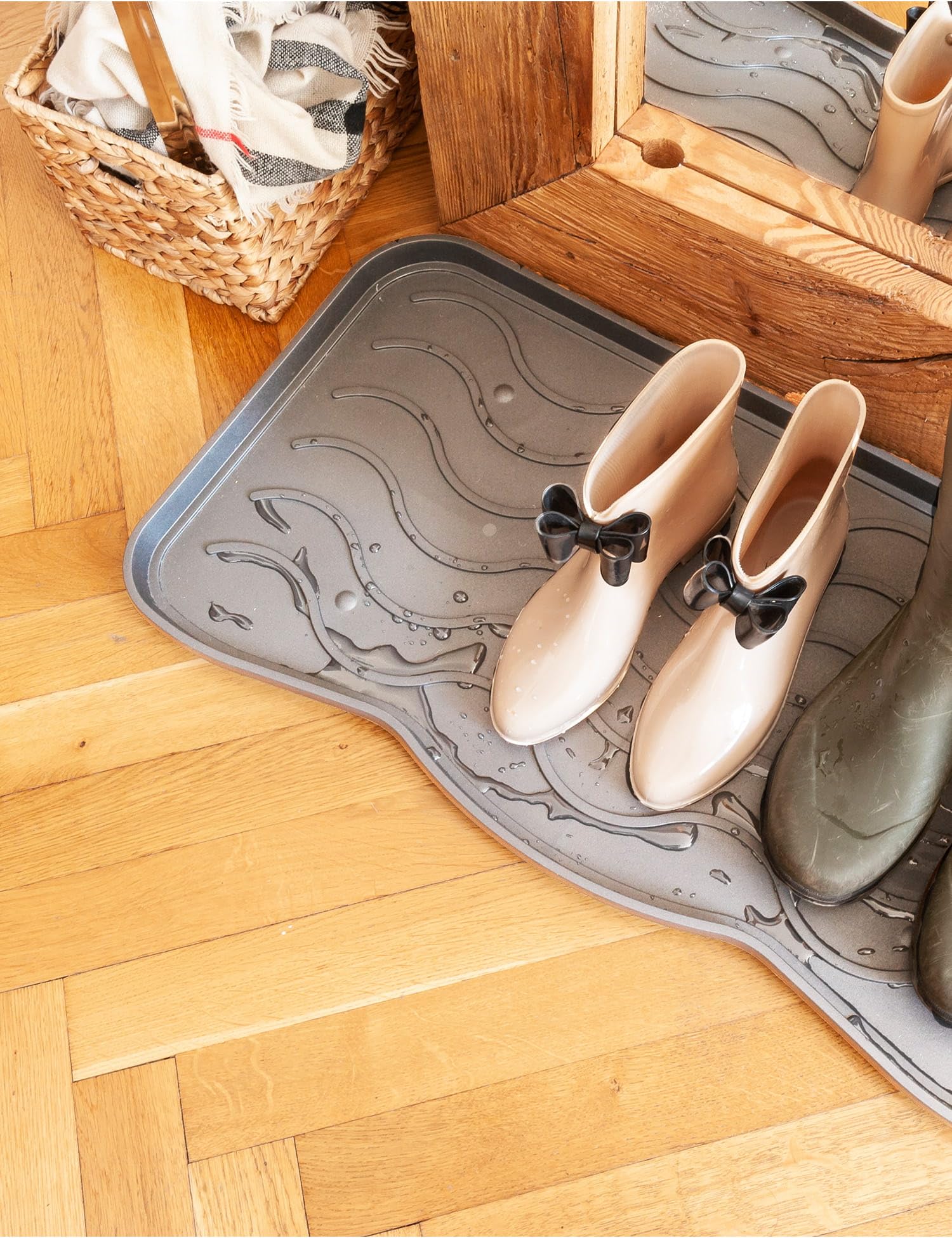 Schuhmatte / Schuhablage Aus Kunststoff – Zwei Größen (37,5x49,5 Cm & 76x38 Cm), Als Abtropfschale Oder Untersetzer