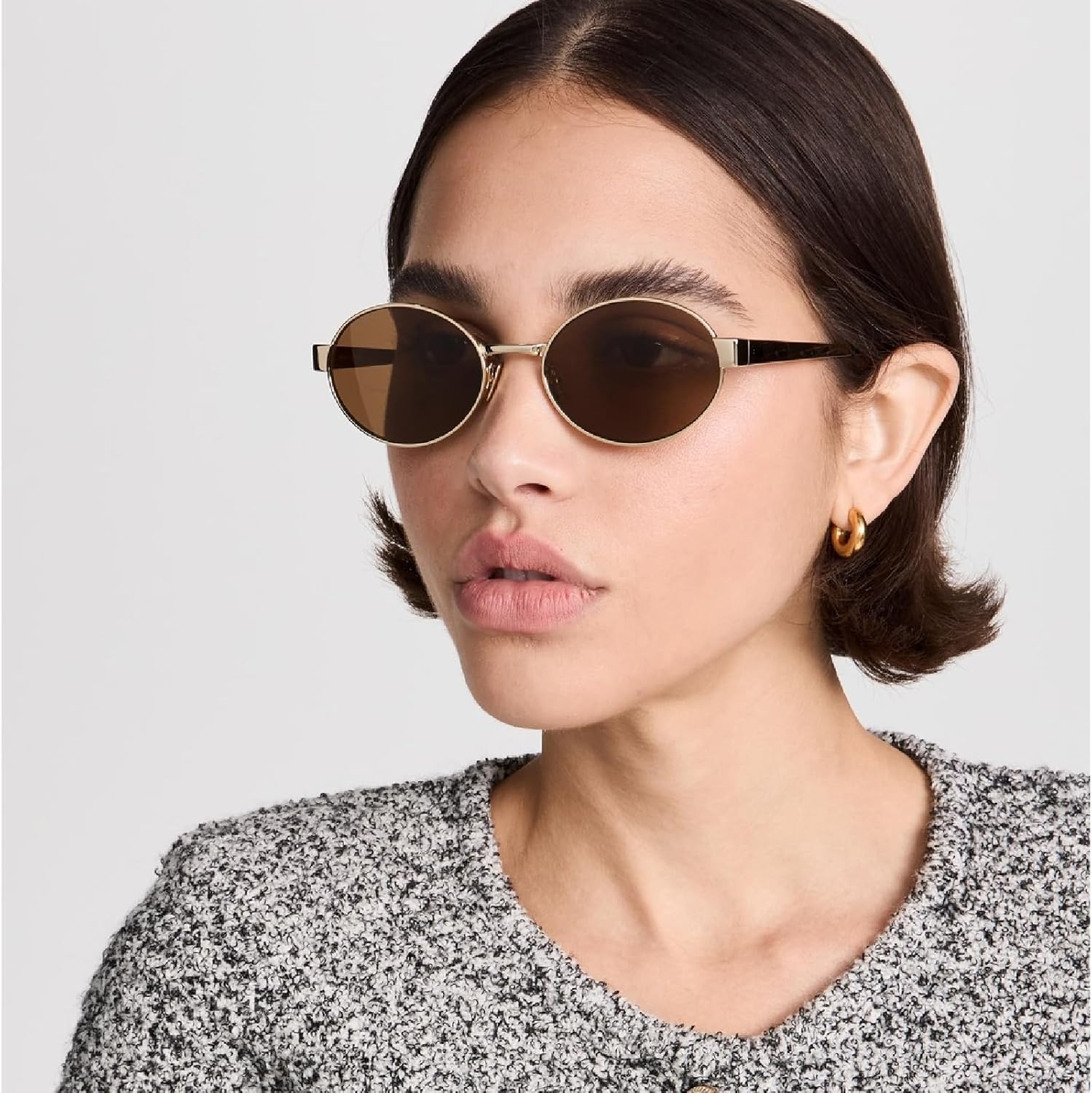 Retro Oval Sunglasses for Women Men Shade UV400 Protection Trendy Style - Image 3