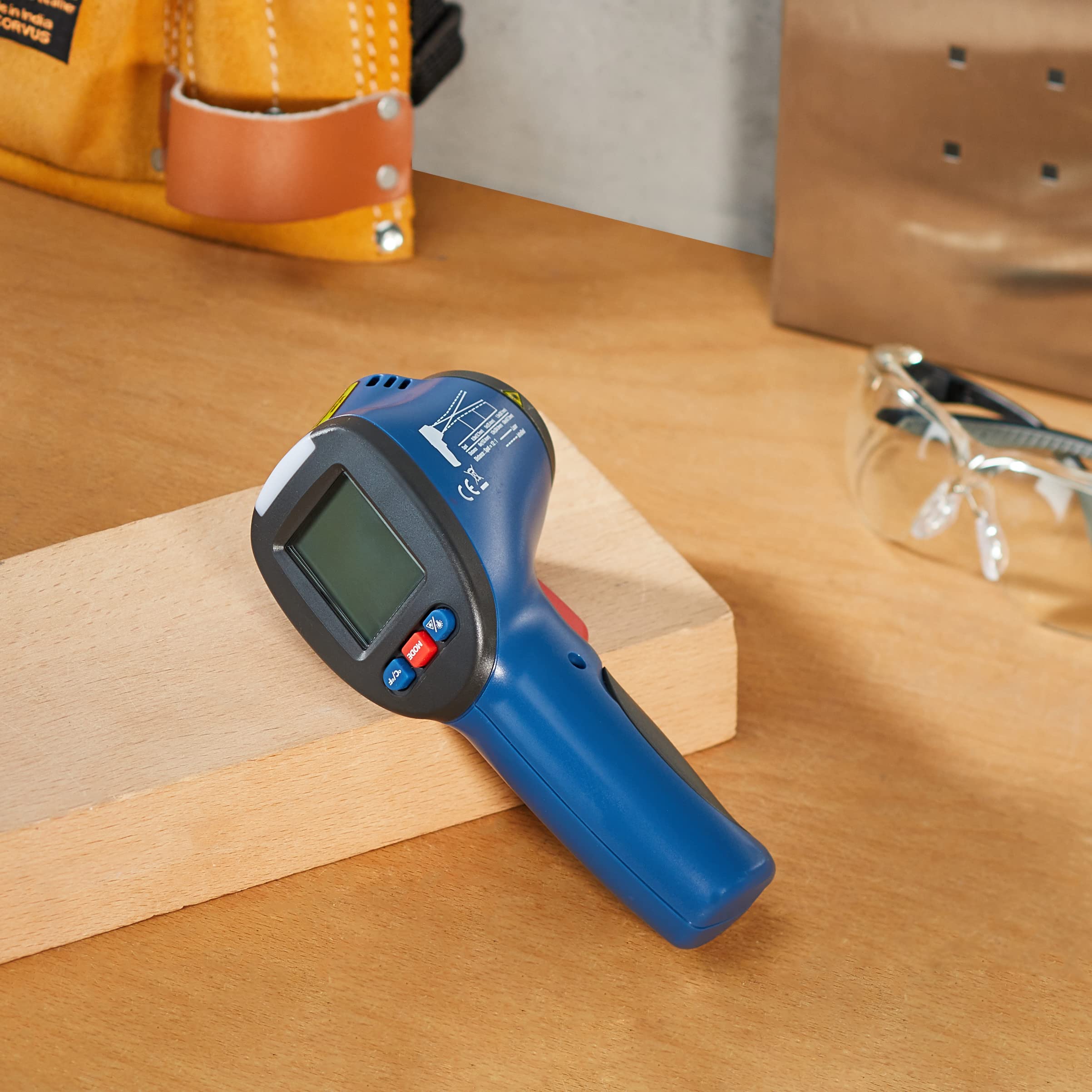 TFA Dostmann SCHIMMEL DETEKTOR Termómetro infrarrojo con detección de punto de rocío y láser doble, azul, 110 x 72 x 240 mm