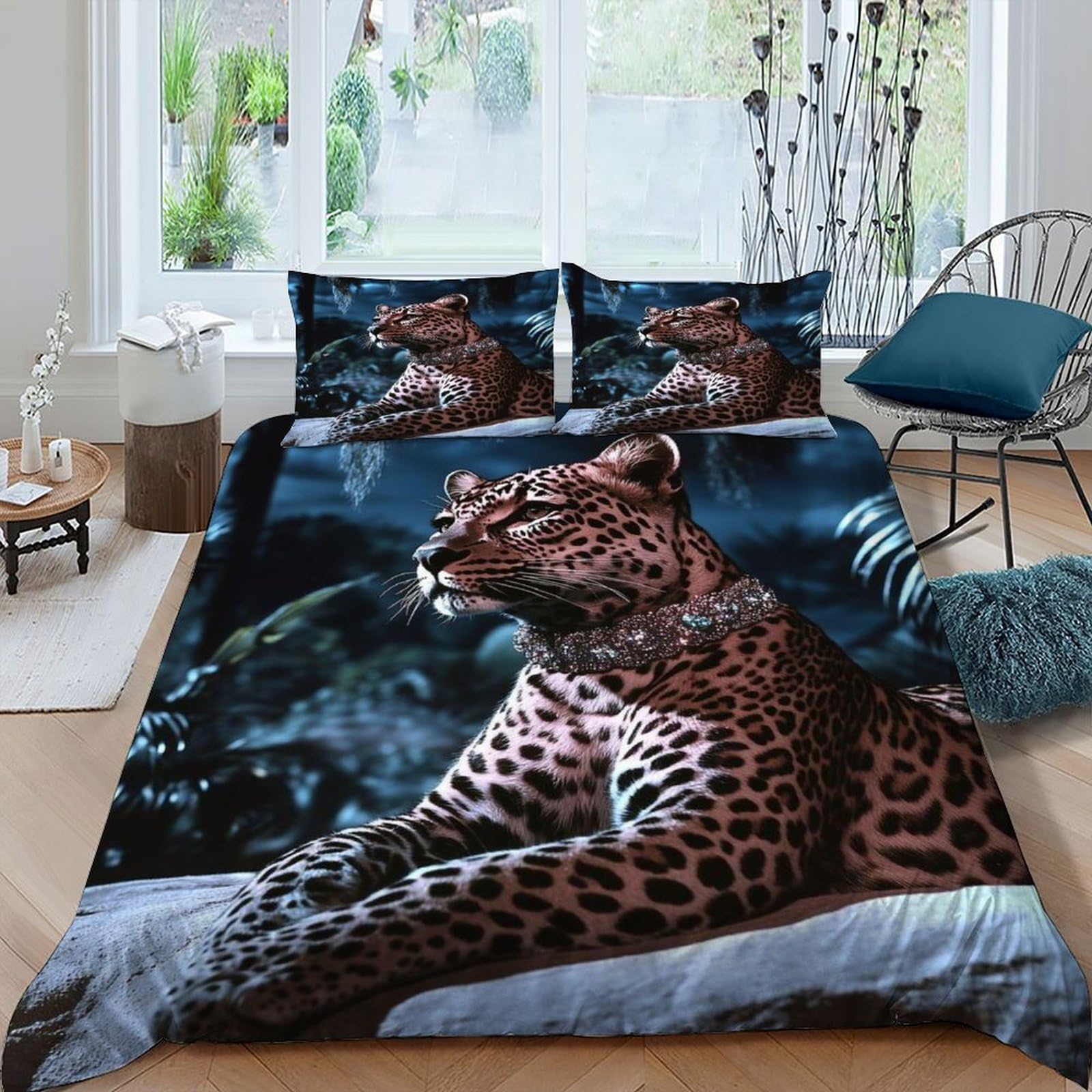 Housse de couette léopard pour transformer une chambre parentale terne en oasis