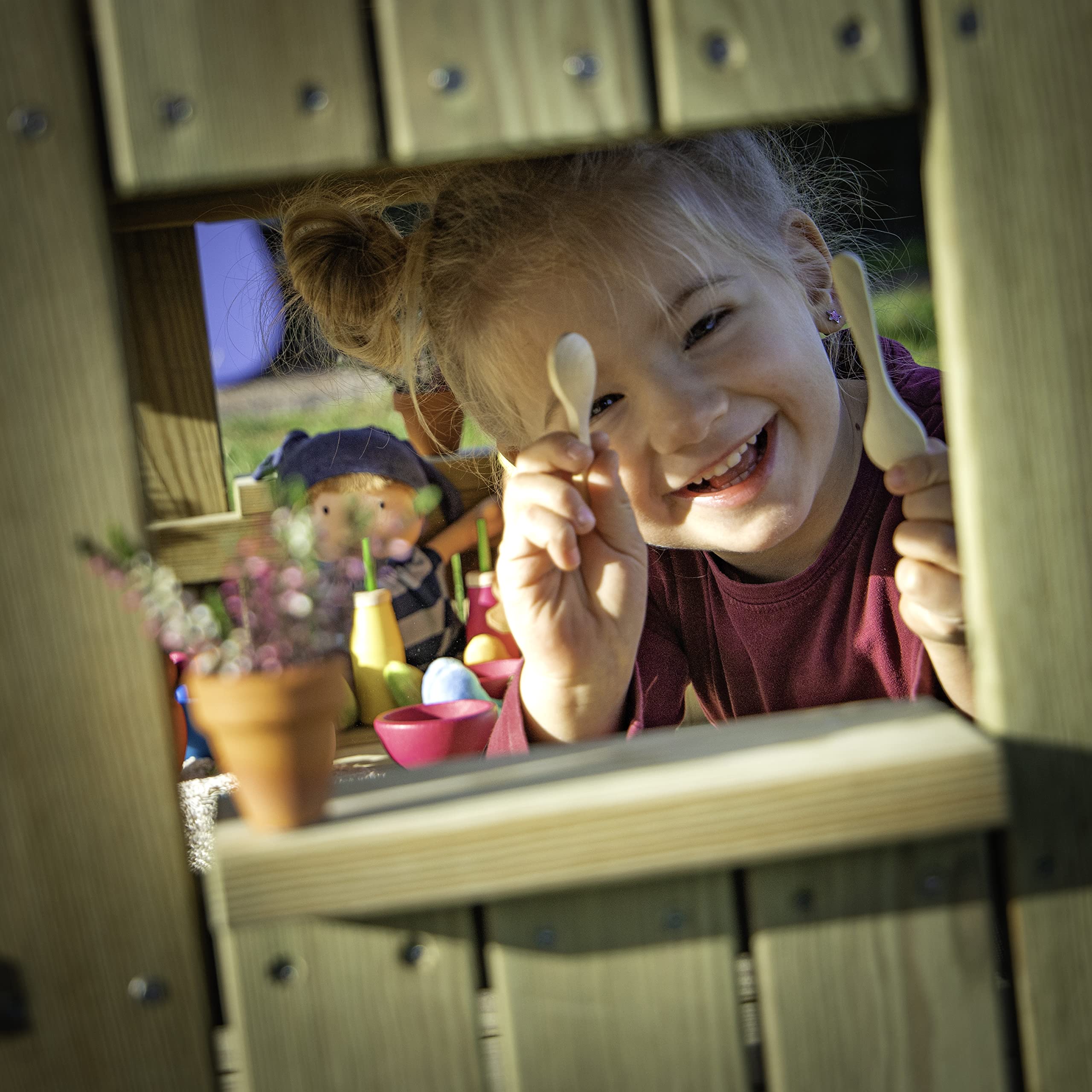 Erzi 10041 Puppenhaus Outdoor aus Holz, für Kinder | zum Spielen im Garten, Rollenspiele, Kreative Spielwelten gestalten