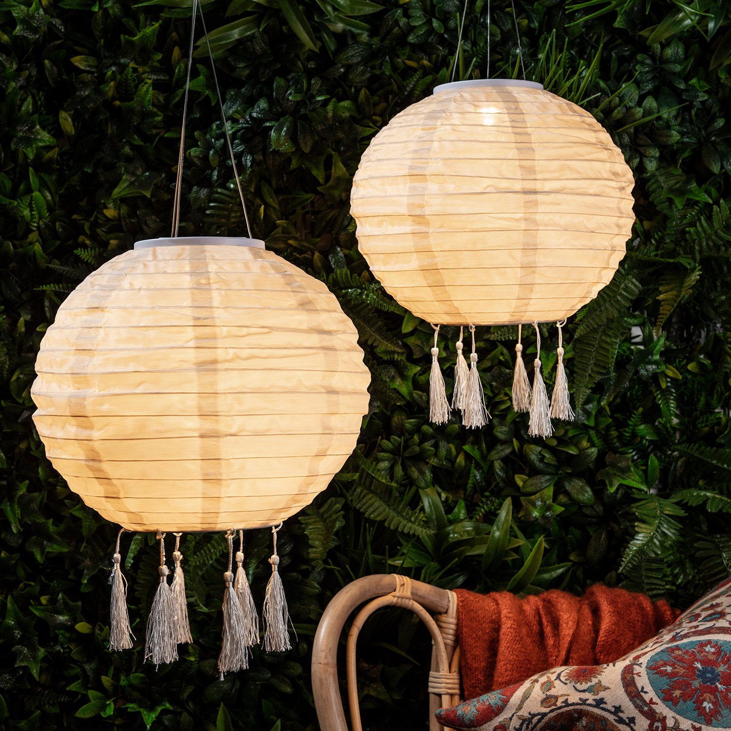 Lights4fun 6er Set LED Solar Lampions mit Fransen 35cm Solarlampen für Außen Deko Garten Balkon Deko