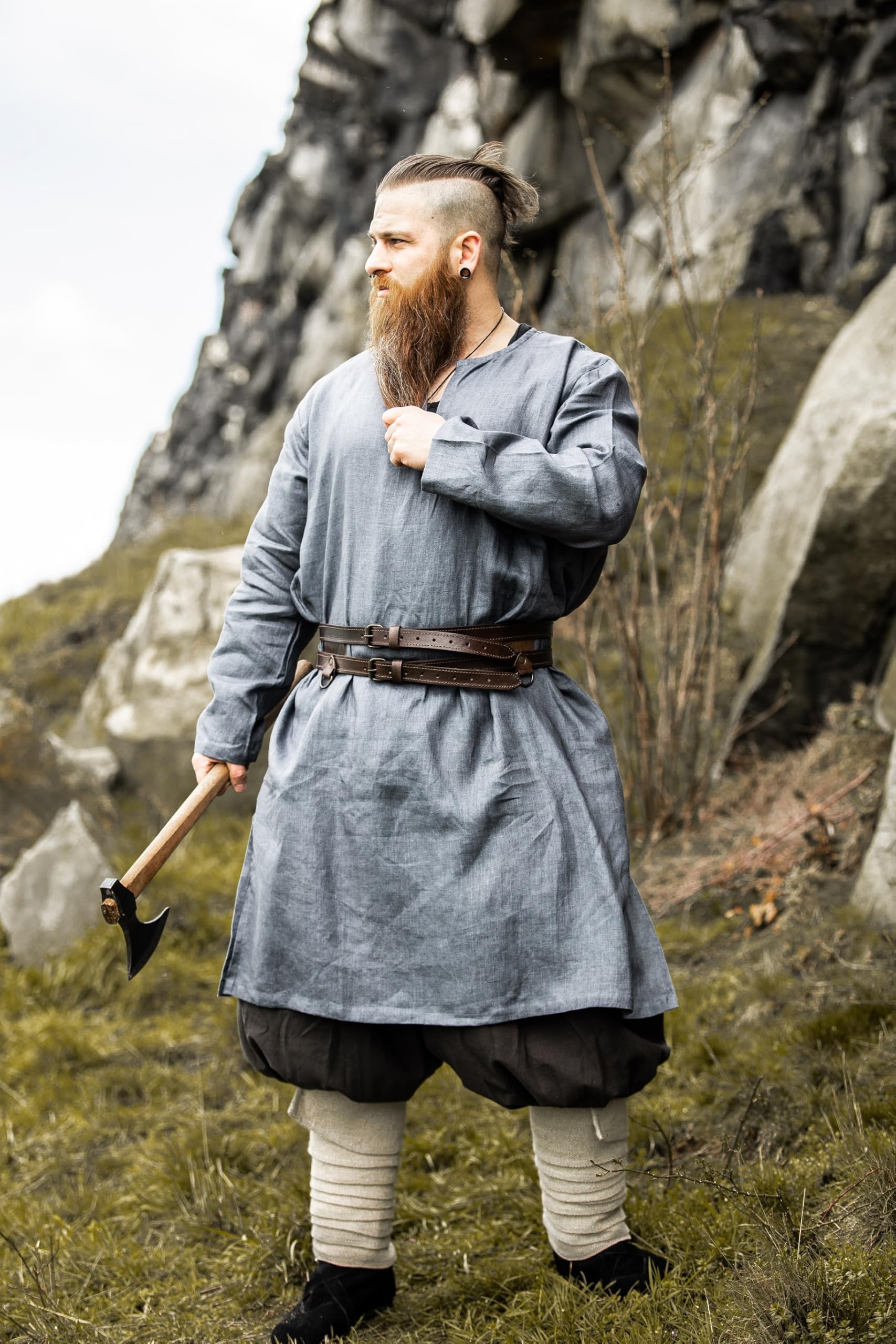 Leonardo Carbone® Unisex Wikinger Leder Doppelgürtel Ubbe - Ledergürtel Herren, Wikinger Kleidung Herren, Gürtel Damen, LARP-Kleidung, Karneval, Cosplay, Hobbit Kostüm - 100% Echtleder Dunkelbraun