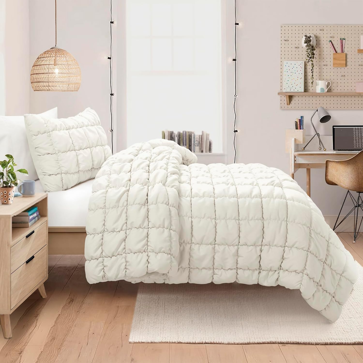 Lush Decor Puff Quilted Comforter Set, 2 Piece Set, Twin XL, Pearl White - Teen Bedding Set - Super Soft Comforter - White Dorm Decor - Textured Minimalist & Modern Bedroom Decor