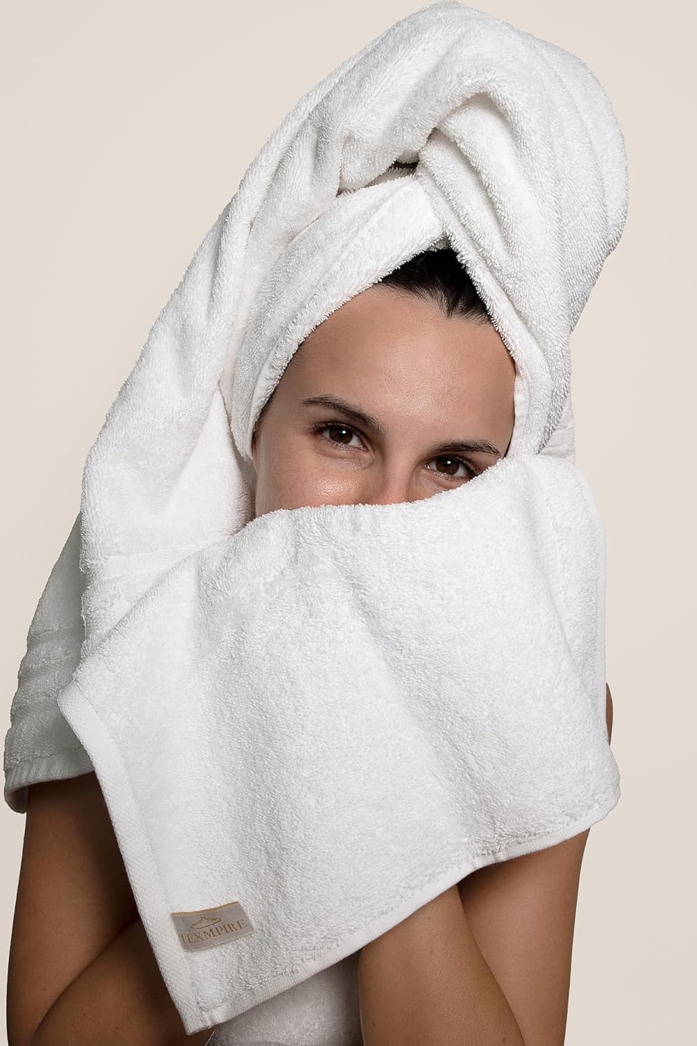 Luxury Bath Towels, 4 Piece Extra Large Bath Towel Set (30x58 Inches), 100% Organic Turkish Cotton, Highly Absorbent, Quick Dry, and Plush Turkish Bath Towels for Bathroom (White)