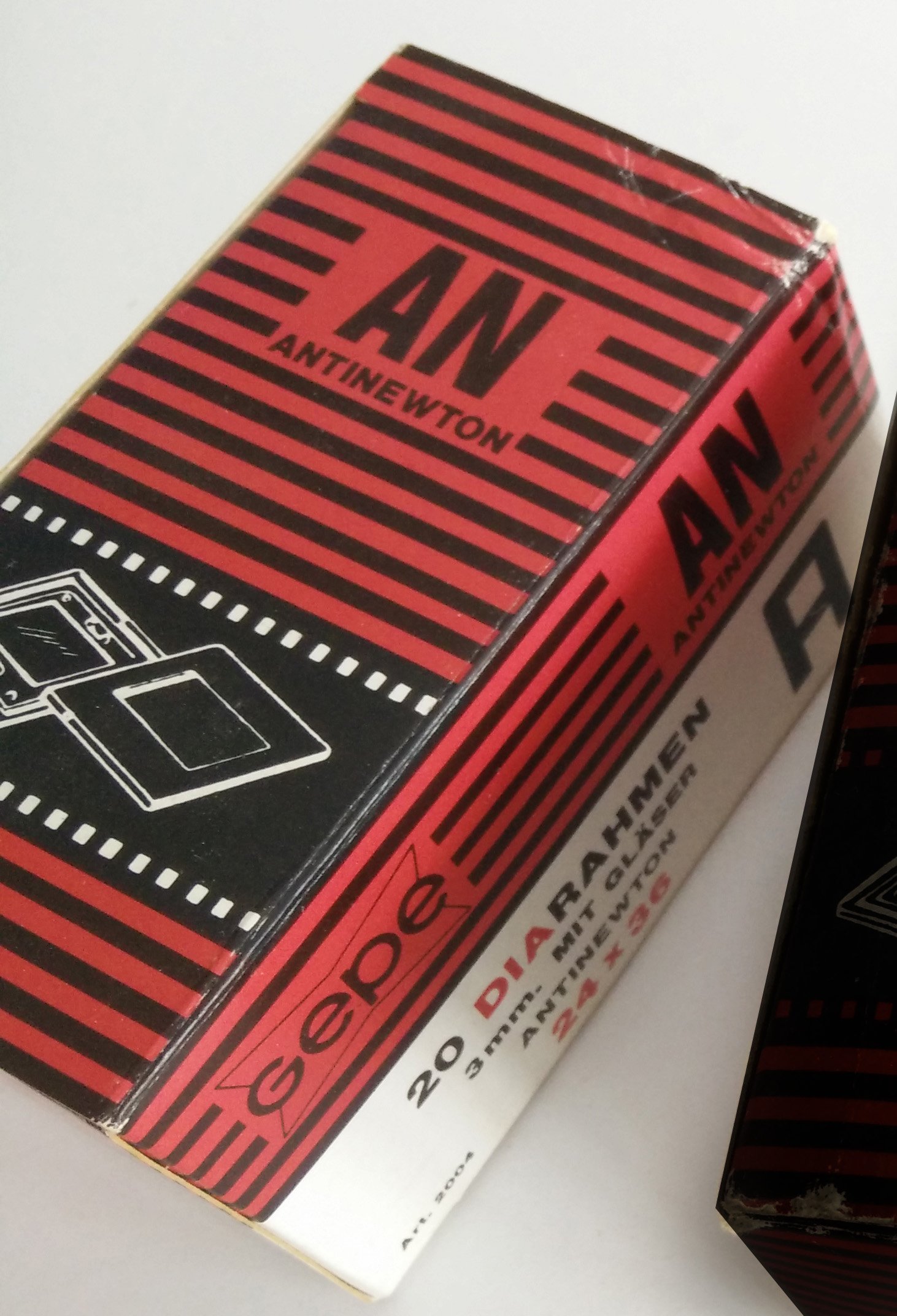 Gepe アンチニュートンガラス付 6X7用 スライドマウント4箱分 40枚