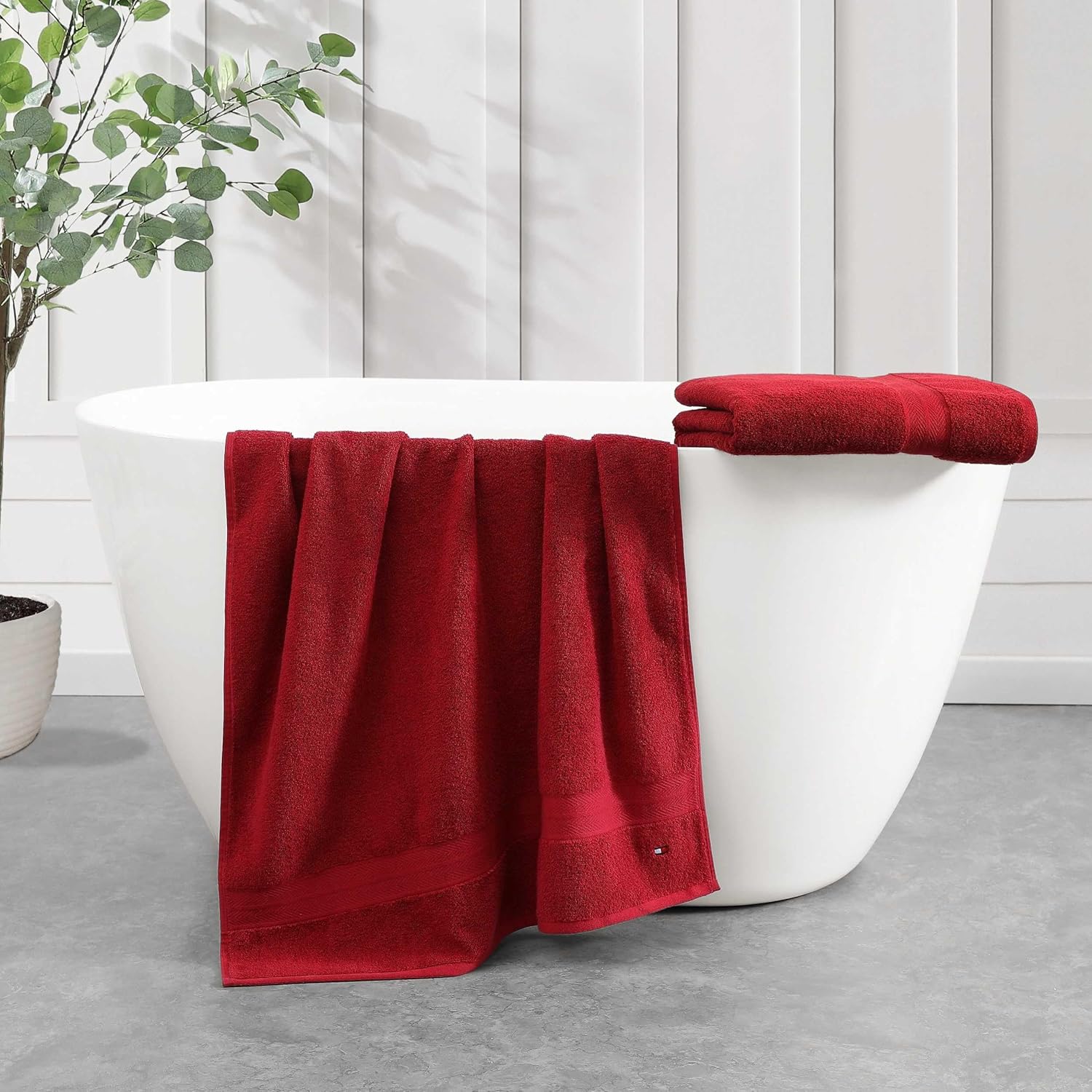 Tommy Hilfiger - Bath Towel Set, Absorbent Cotton Terry with Zero Twist, Medium Weight, Oeko-Tex Certified (Modern American Red, 2 Piece)