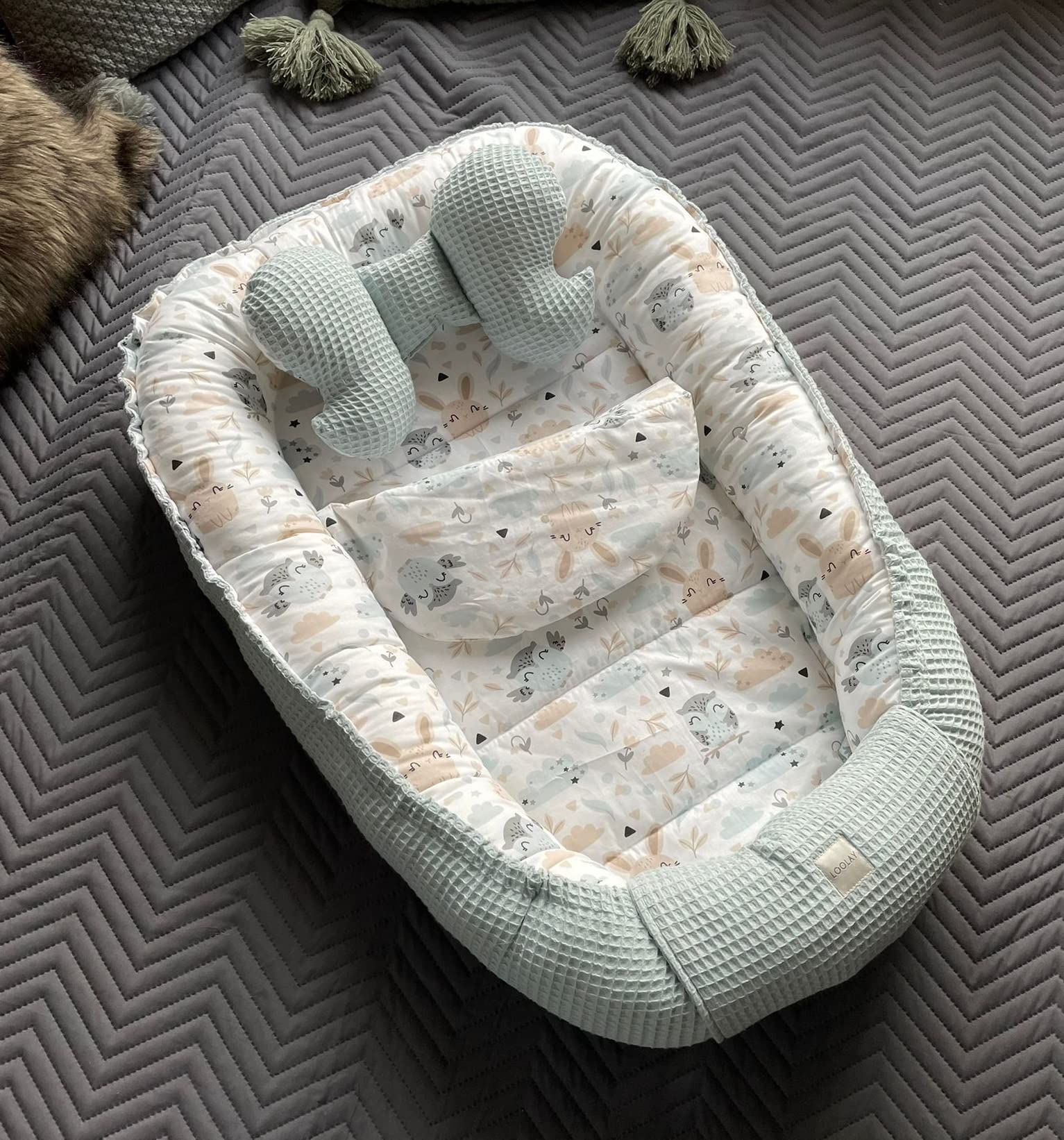 Paracolpi a nido d'ape e coniglietto beige e bianco per neonati, per neonati, lettino da viaggio, paracolpi solo/o, in set regalo premium (paracolpi + materasso (fondo di ricambio) + farfalla)