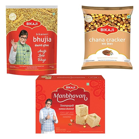 Bikaji Soan papdi manbhavan 500g & bhujia 200g & roasted chana cracker 200g | Indian Sweet & Savory Snack Combo | 900g (31.74oz) Gift Pack