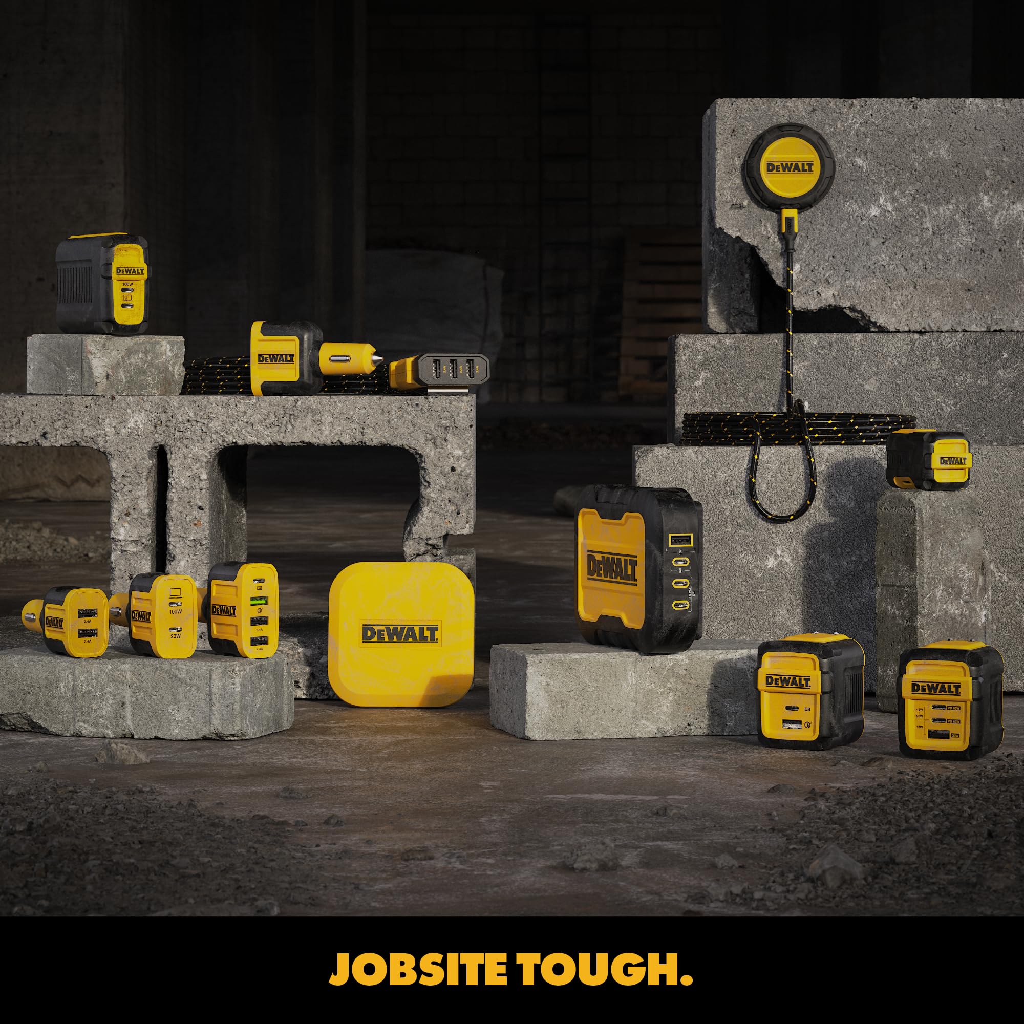 DEWALT Adattatore per caricabatterie da auto USB + USB C, caricatore USB per accendisigari da 49,5 W, caricabatterie da auto PPS 30 W Quick Charge 3.0 ricarica rapida per iPhone 15/15 Plus/15 Pro/15