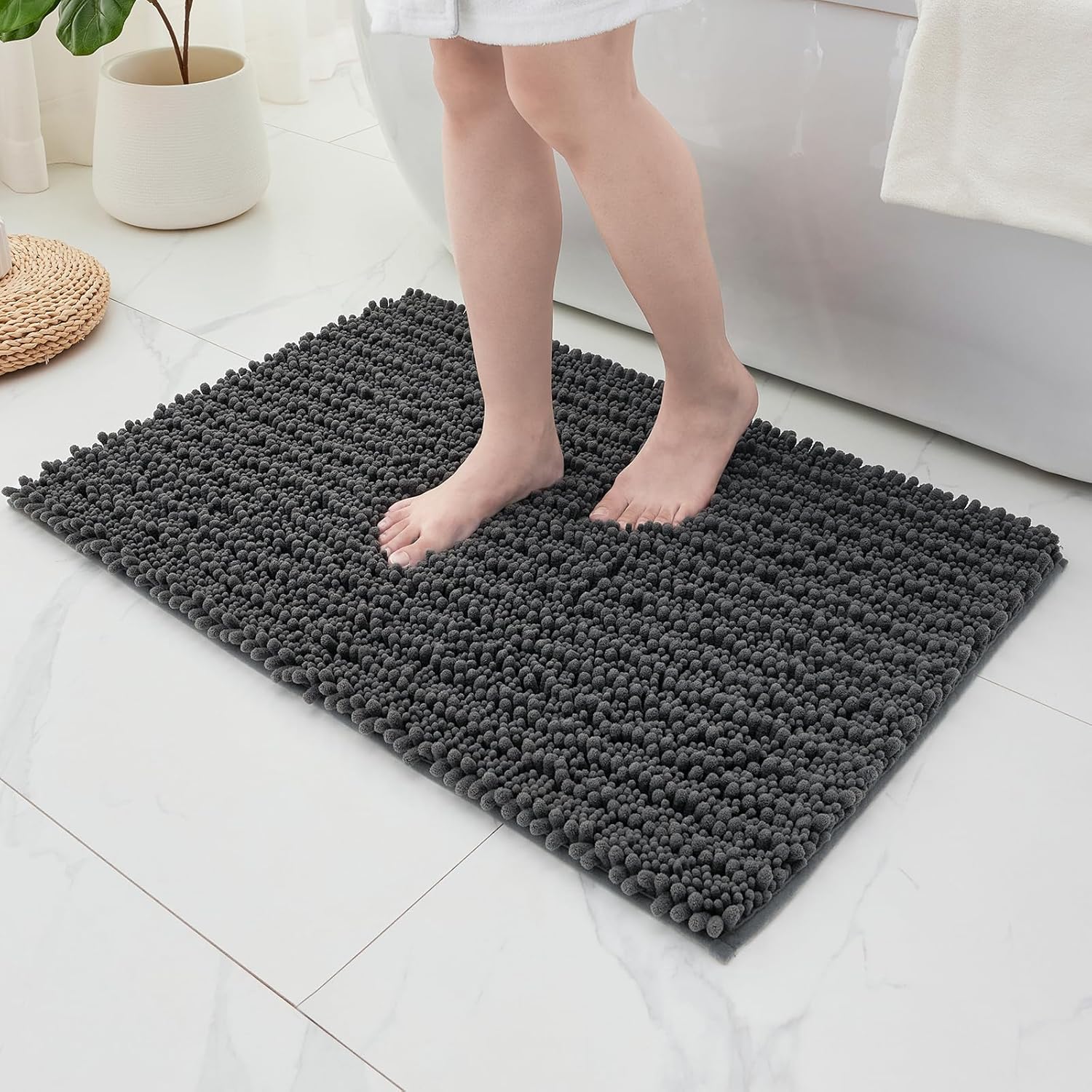 ILANGO Bathroom Rugs Dark Grey 36x24,Extra Soft Absorbent Chenille Bath Rugs,Thick Non-Slip Shaggy Bath Mat,Machine Washable Quick Dry Bath Mats for Bathroom Floor, Tub, Shower Accessories