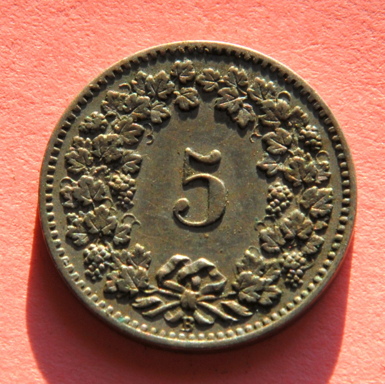 Amazon.com: Suisse - Switzerland Confoederatio Helvetica 5 Rappen 1908 B #3  : 藝術古董收藏