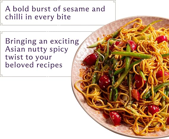Lee Kum Kee Sesame Chilli Sauce, 240 g Squeezy Bottle