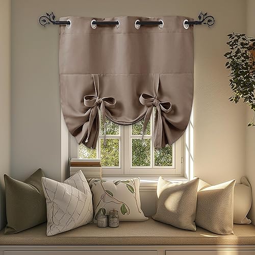 Vista 17 de Pony Dance - Cortinas decorativas para ventanas de cocina con aislamiento térmico para decoración navideña del hogar, ahorro de energía, con ojales