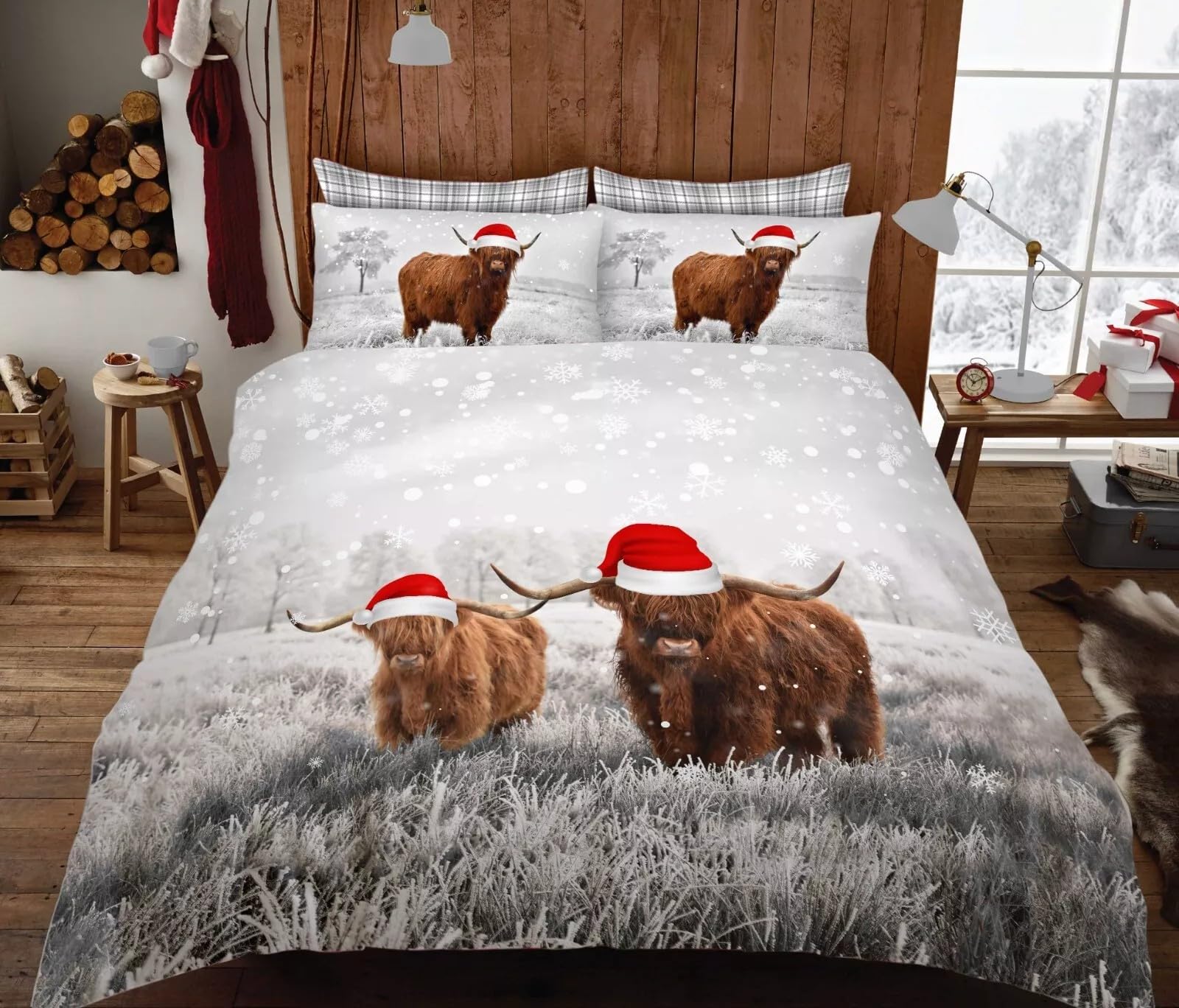 MLUNKQAIL Christmas Day Duvet Cover 150x200 Highland Cow Print Bedding for Bed Bedroom Decoration Quilt Cover and 2 Pillowcases 50x75cm, Soft 110gsm Microfiber, with Zipper Closure