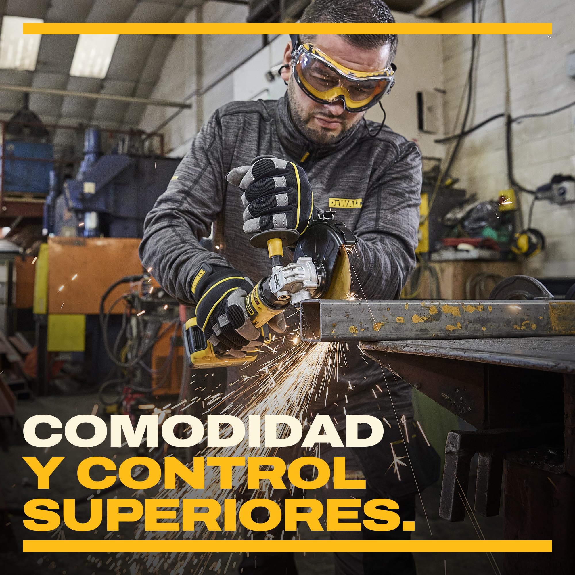 DEWALT Amoladora angular compacta Brushless 125mm 18V XR, DCG404N-XJ | Amoladora angular compacta 125mm 18V XR brushless con freno electrónico, embrague y arranque suave para seguridad.