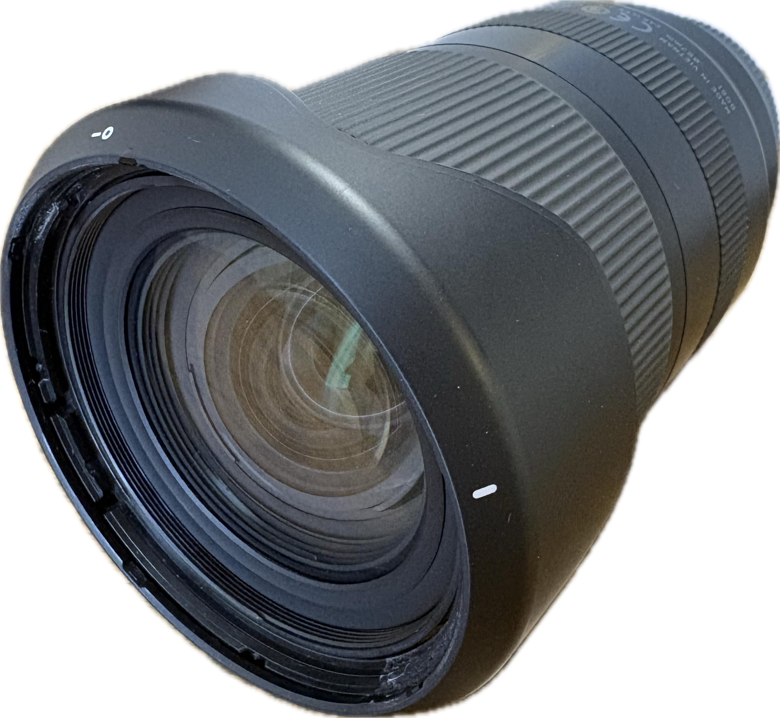 Amazon.co.jp: Tamron 18-300mm F/3.5-6.3 Di III-A VC VXD 富士