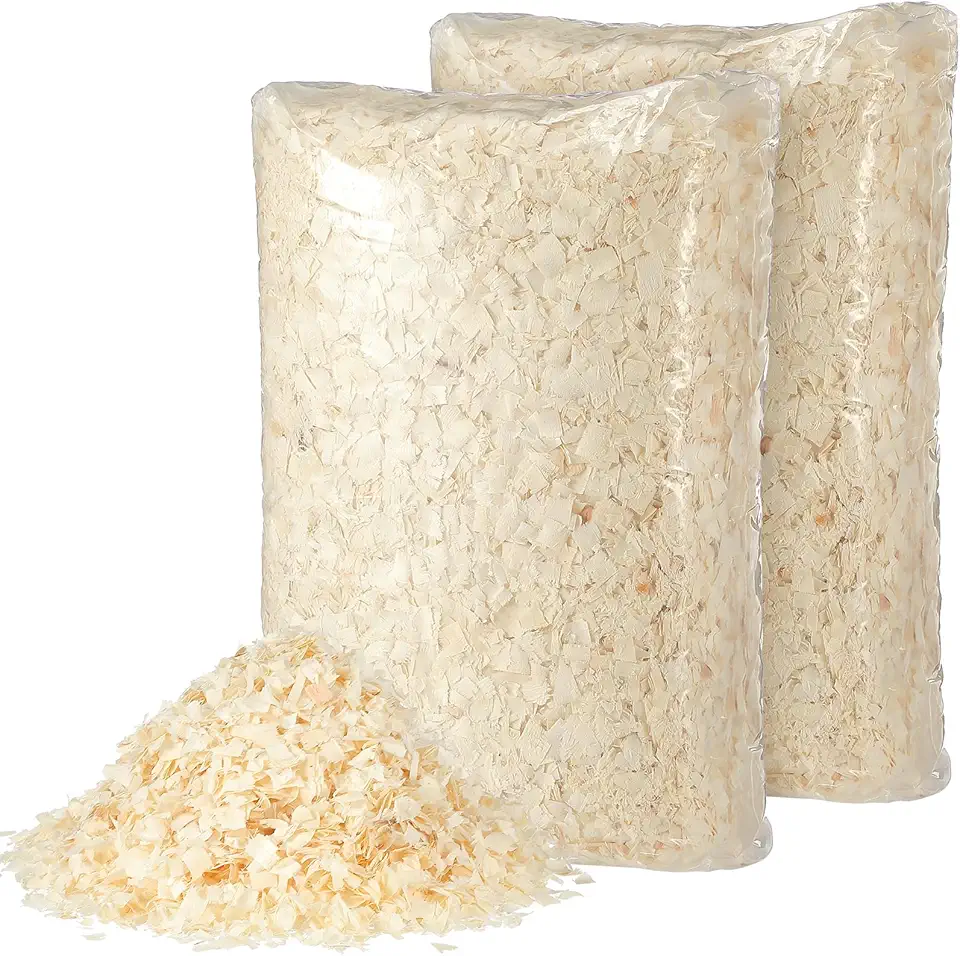 White Poplar Wood Flake Bedding — Ultra Absorbent (2 pcs)