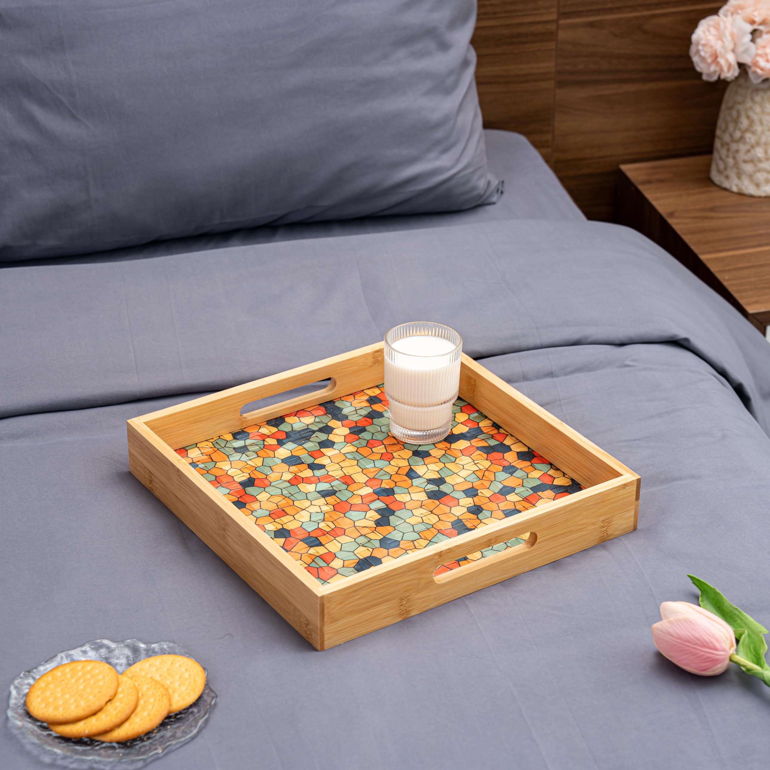 PEMAR Bandeja cuadrada de bambú de 12.2 pulgadas con asa para alimentos y bebidas, bandejas rectangulares de madera decorativas para mesa de café, comer en la cama (mosaico)