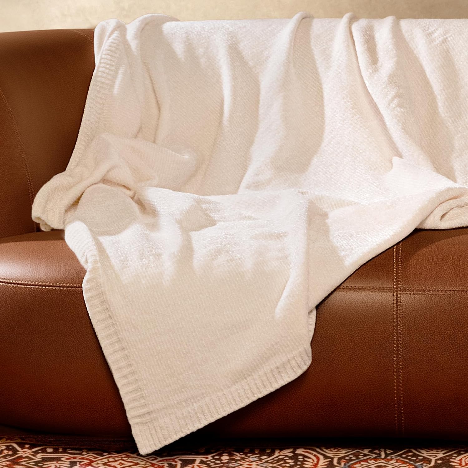 Chenille Throw Blanket for Couch, Cozy Soft Blanket Lightweight Decorative Throw for Living Room Sofa Chair, Stylish Home Decor, Ideal for Gifting, Ivory 50"x60"
