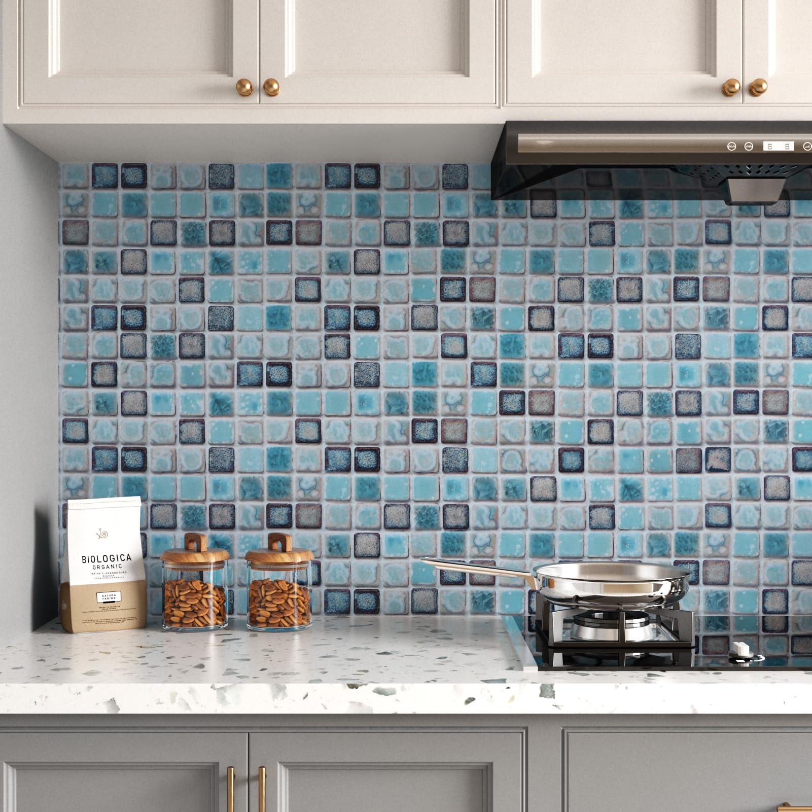 Papier peint mosaïque de cuisine bleu pour créer une crédence design