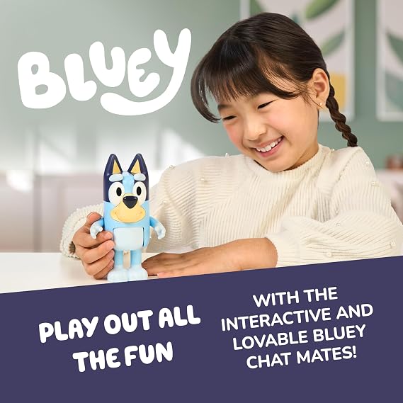 Bluey おしゃべりおもちゃ チャットメイト プレイセット 関節式 おしゃべりキッズトイ 10種類の象徴的なフレーズ インタラクティブプレイトイ フィギュアセット 子供用 対象年齢3歳以上。