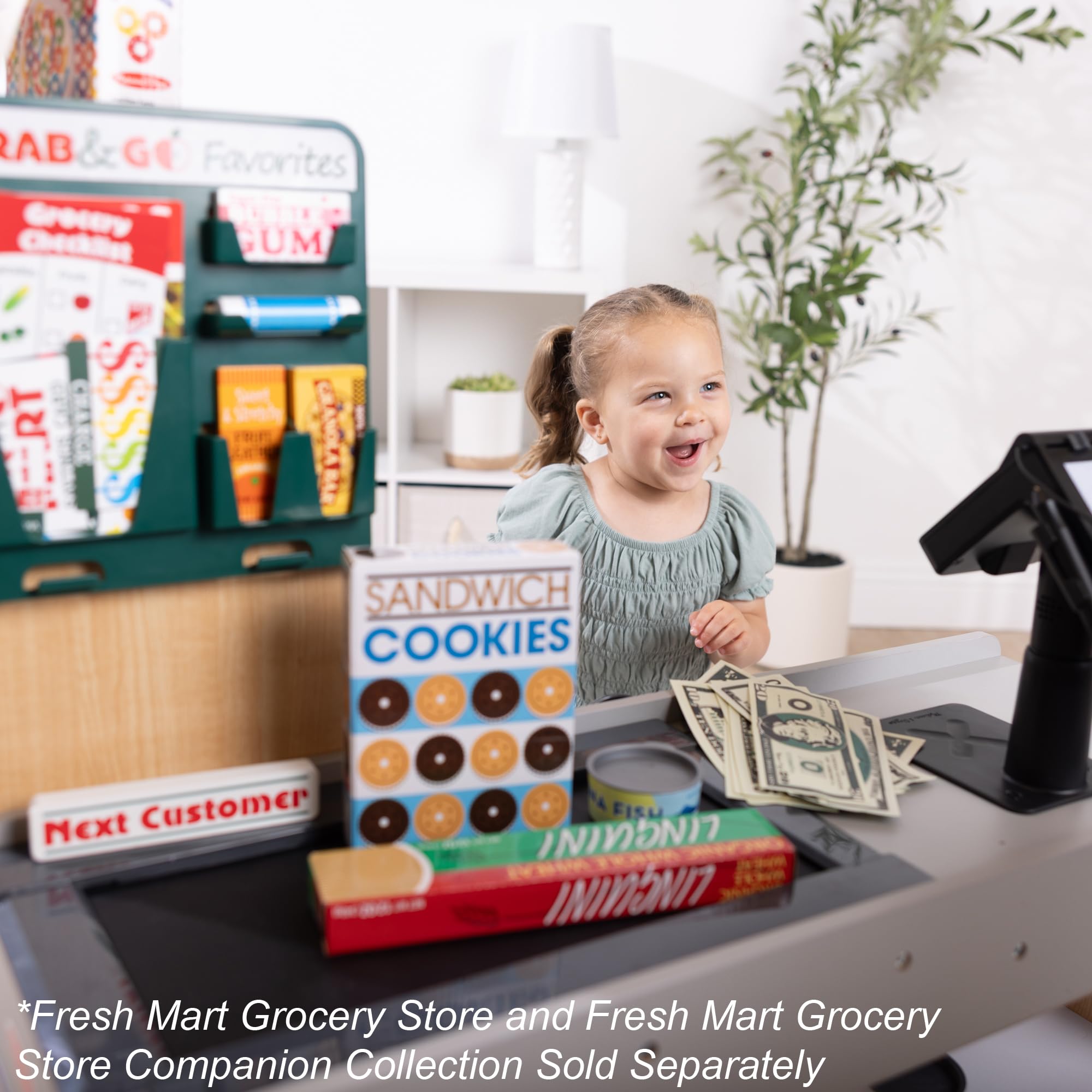 Melissa & Doug 5183 Fresh Mart Grocery Store Play Food & Role Play Companion Set (70+ Pieces) Role Play Toy