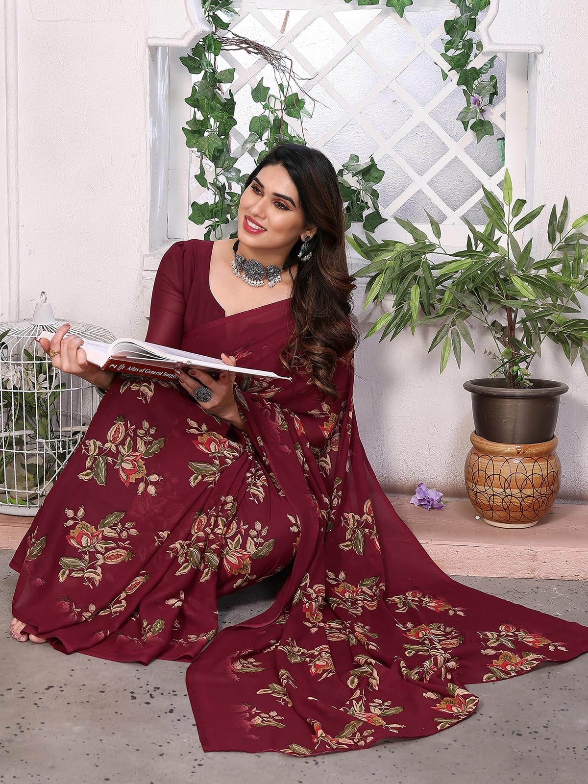 SIRIL Women's Floral Printed Georgette Saree with Unstitched Blouse Piece (3289S114_Maroon) 2
