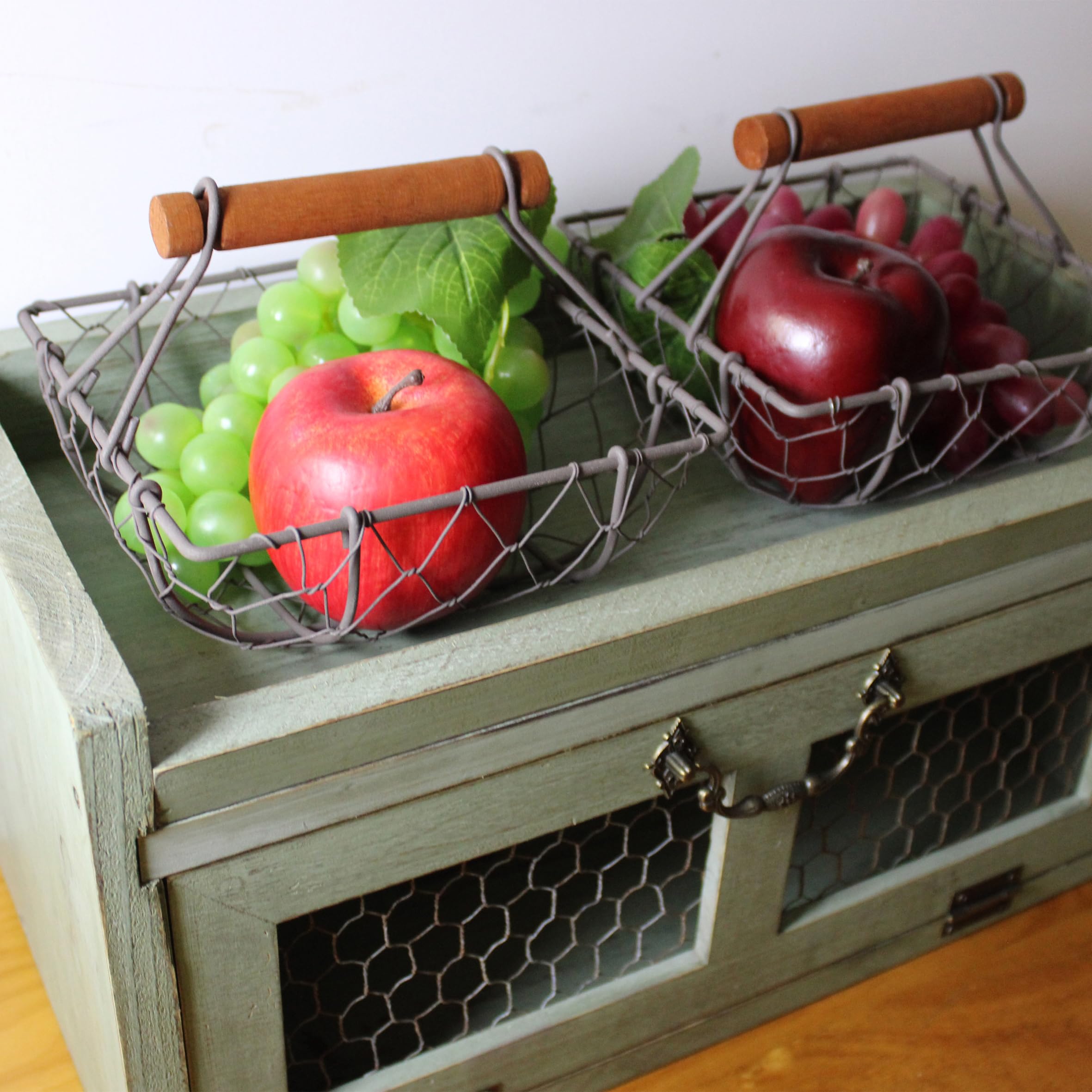 CVHOMEDECO. Cestini Quadrati per Uova in Filo di Gallina Cestini per la Raccolta della ruggine con Manico in Legno Cestini per la conservazione in Stile Country Vintage. Set di 2